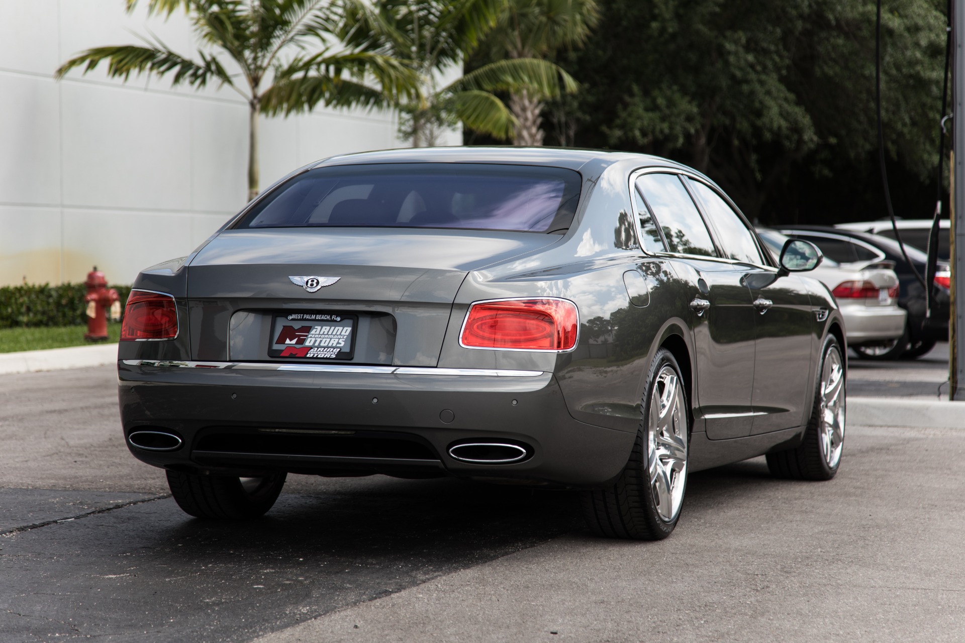 Used-2014-Bentley-Flying-Spur