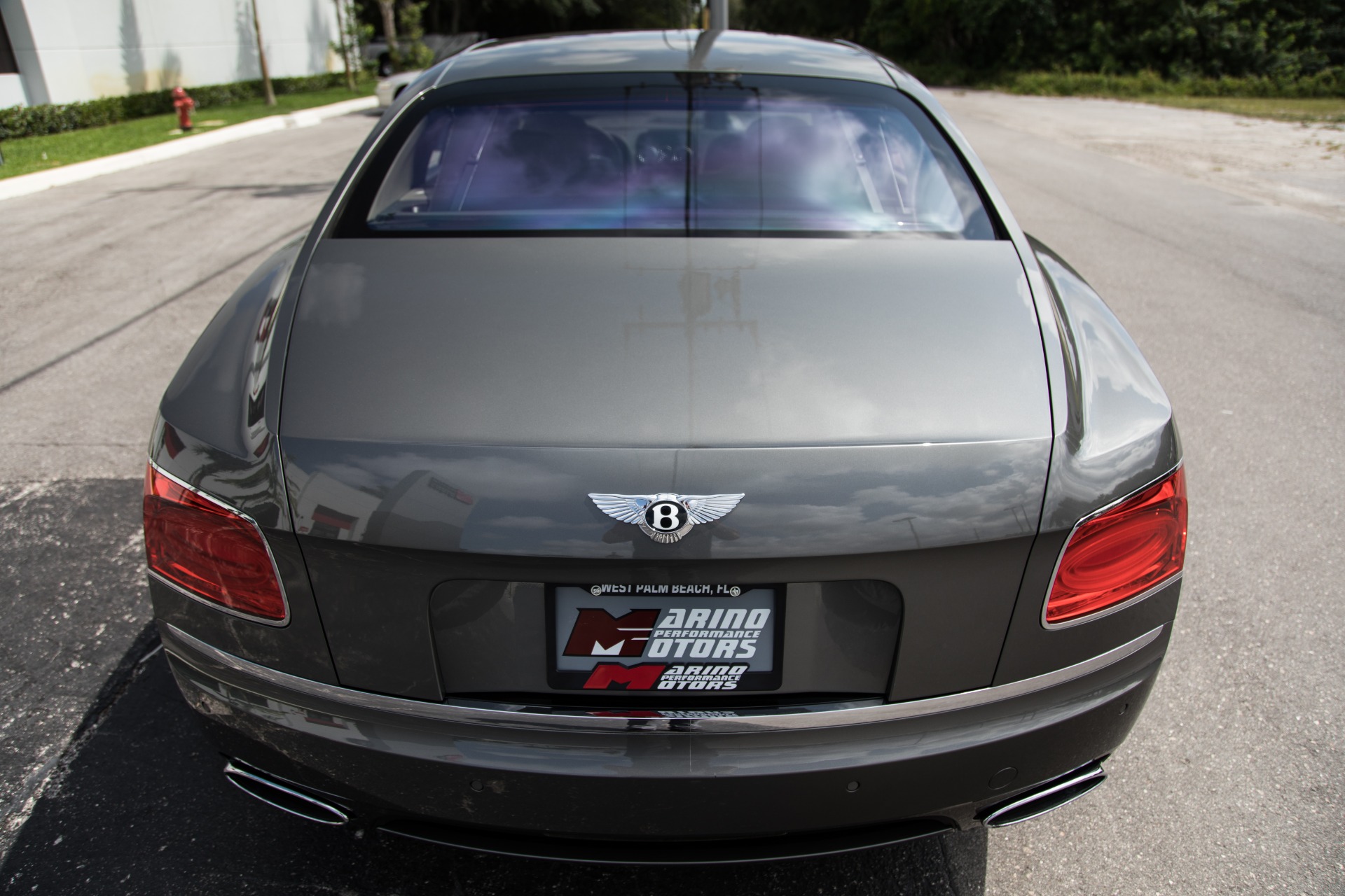 Used-2014-Bentley-Flying-Spur