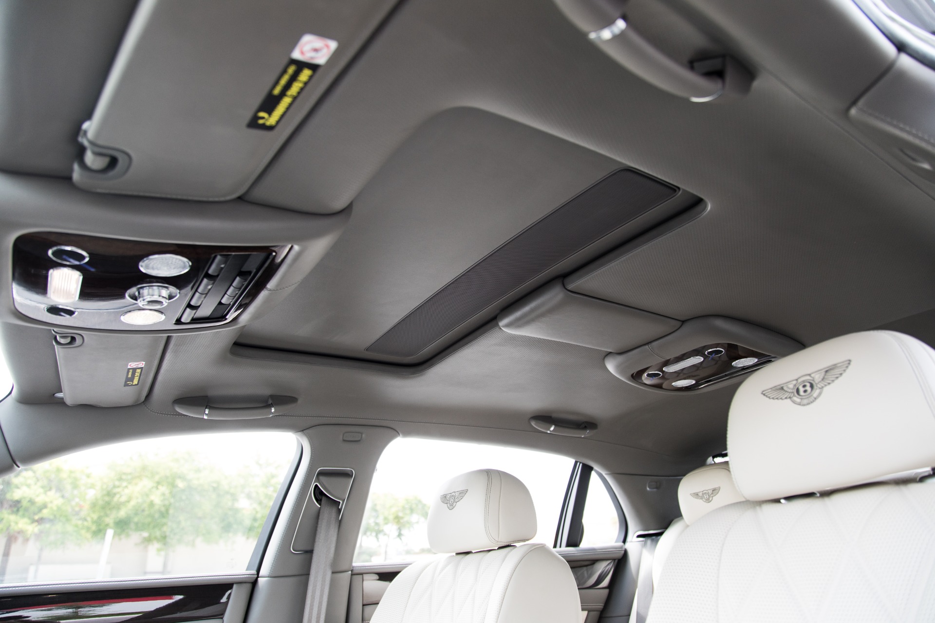 Used-2014-Bentley-Flying-Spur