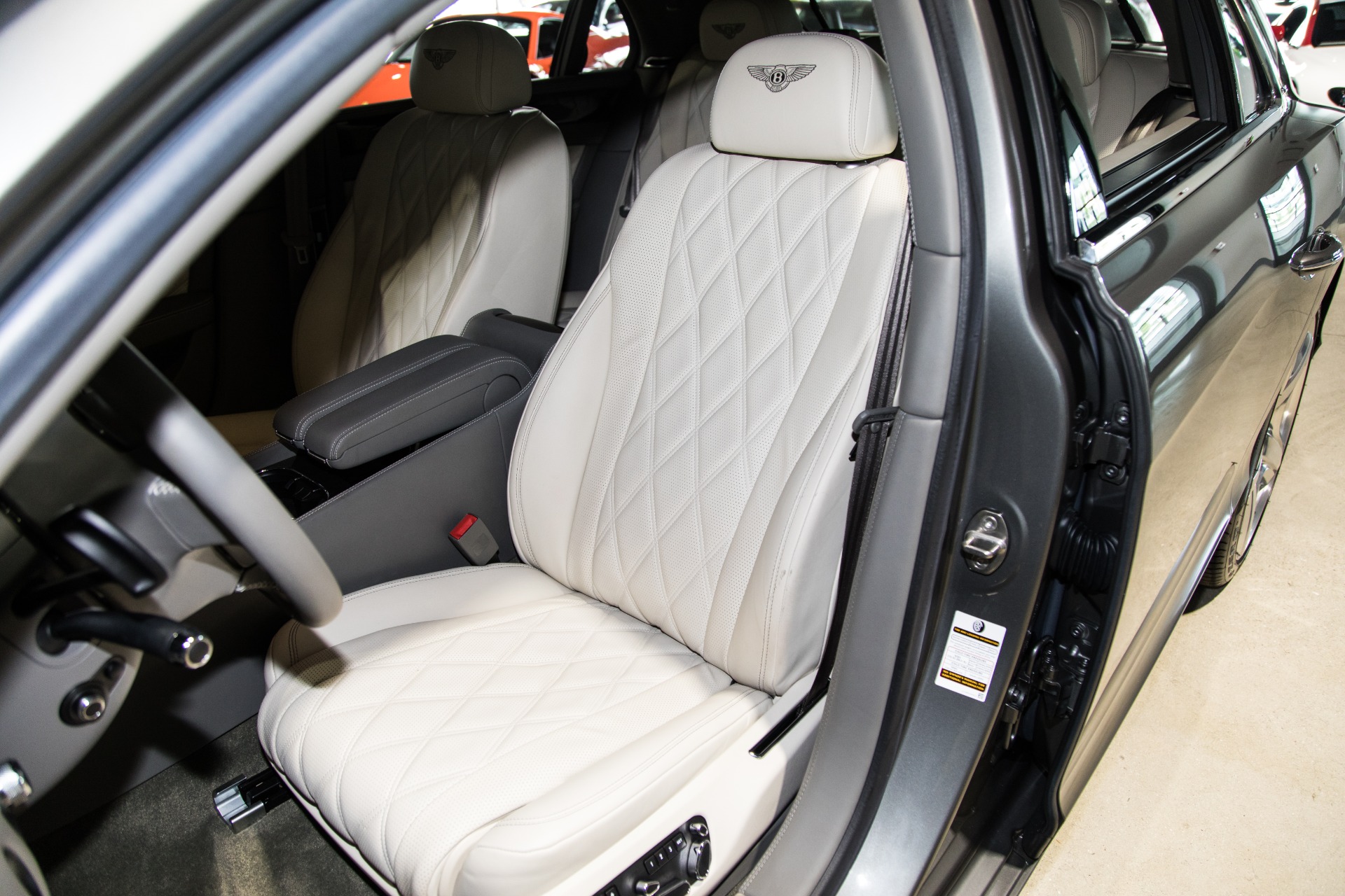 Used-2014-Bentley-Flying-Spur