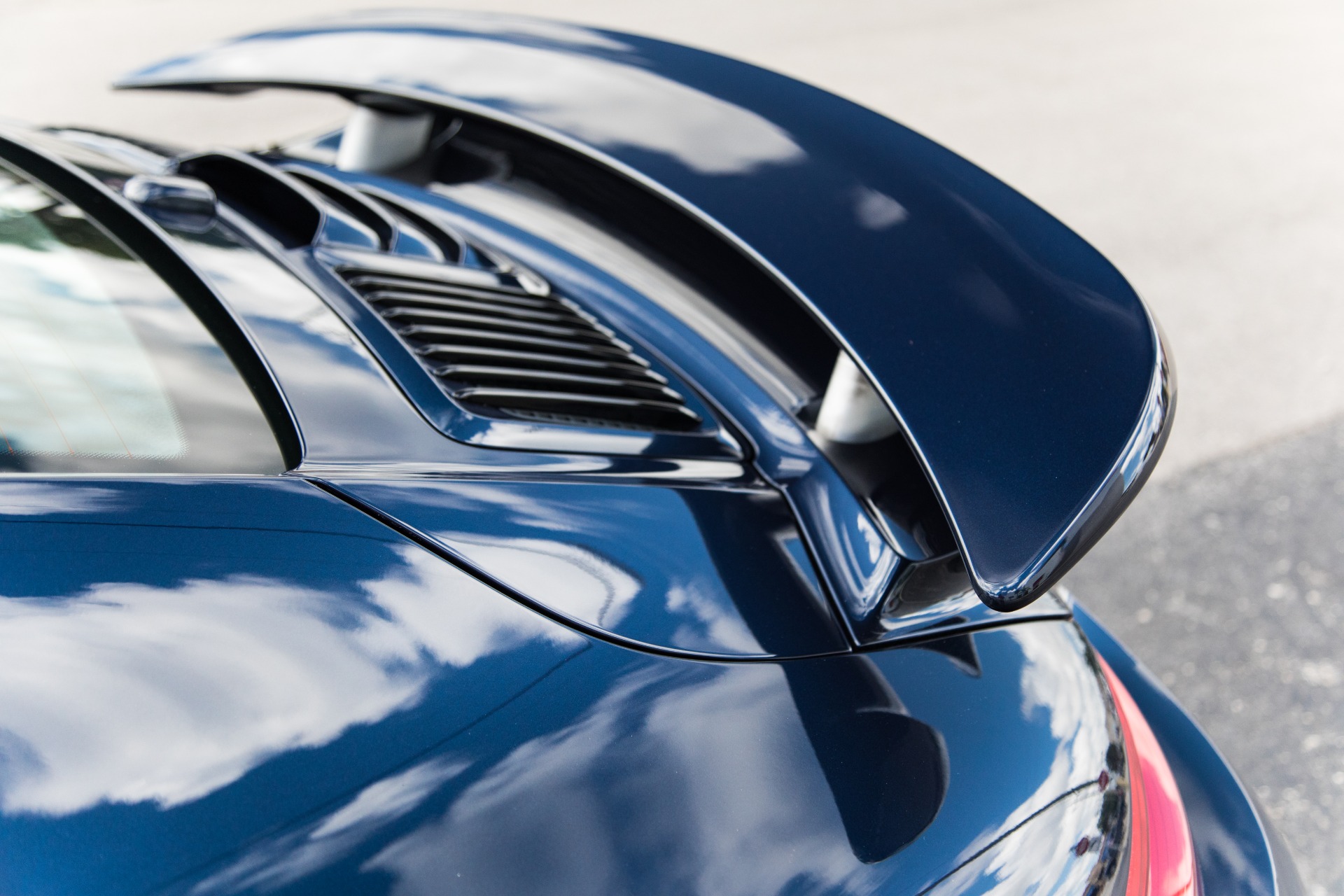 Used-2017-Porsche-911-Turbo