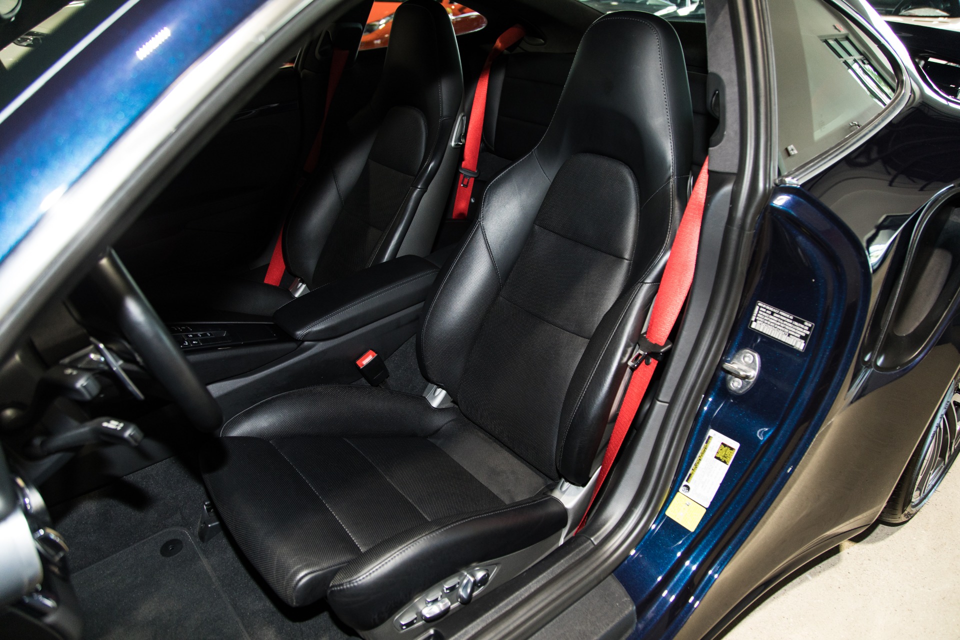 Used-2017-Porsche-911-Turbo