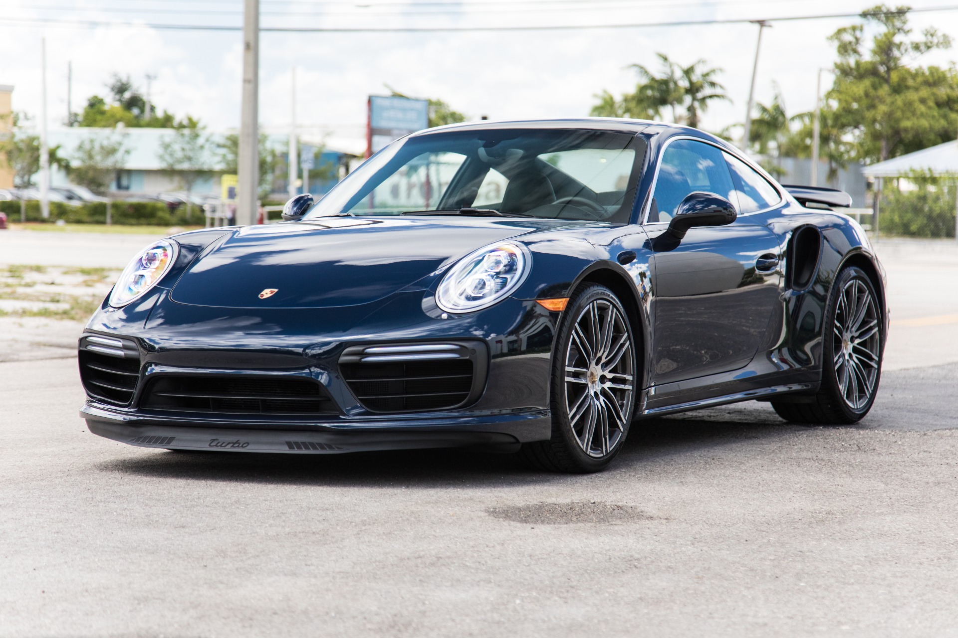 Used-2017-Porsche-911-Turbo
