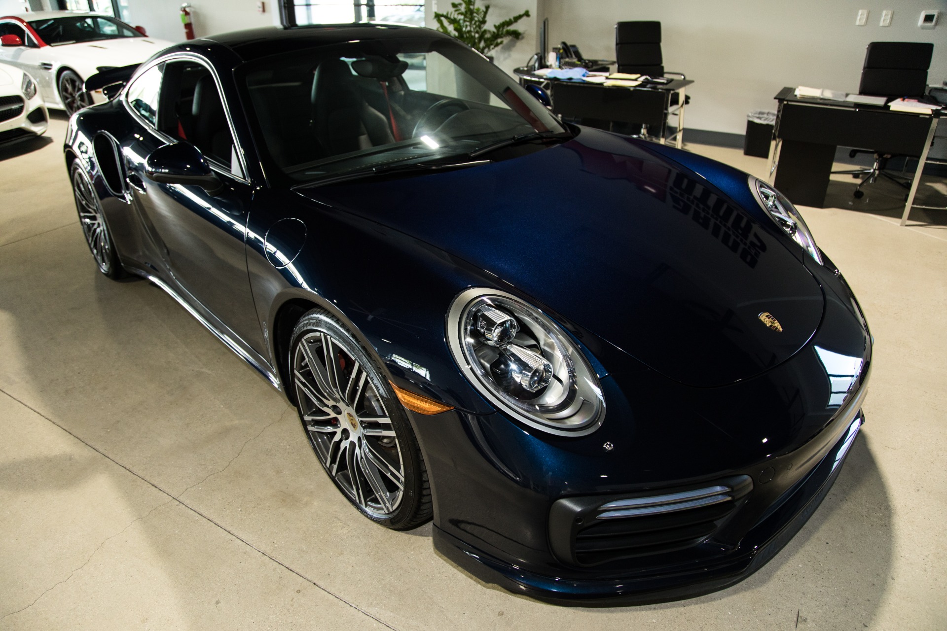 Used-2017-Porsche-911-Turbo