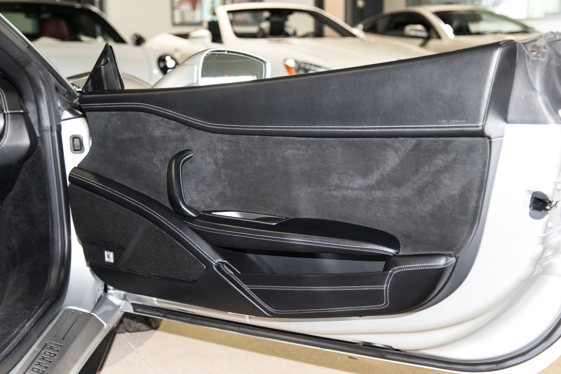 Used-2013-Ferrari-458-Spider