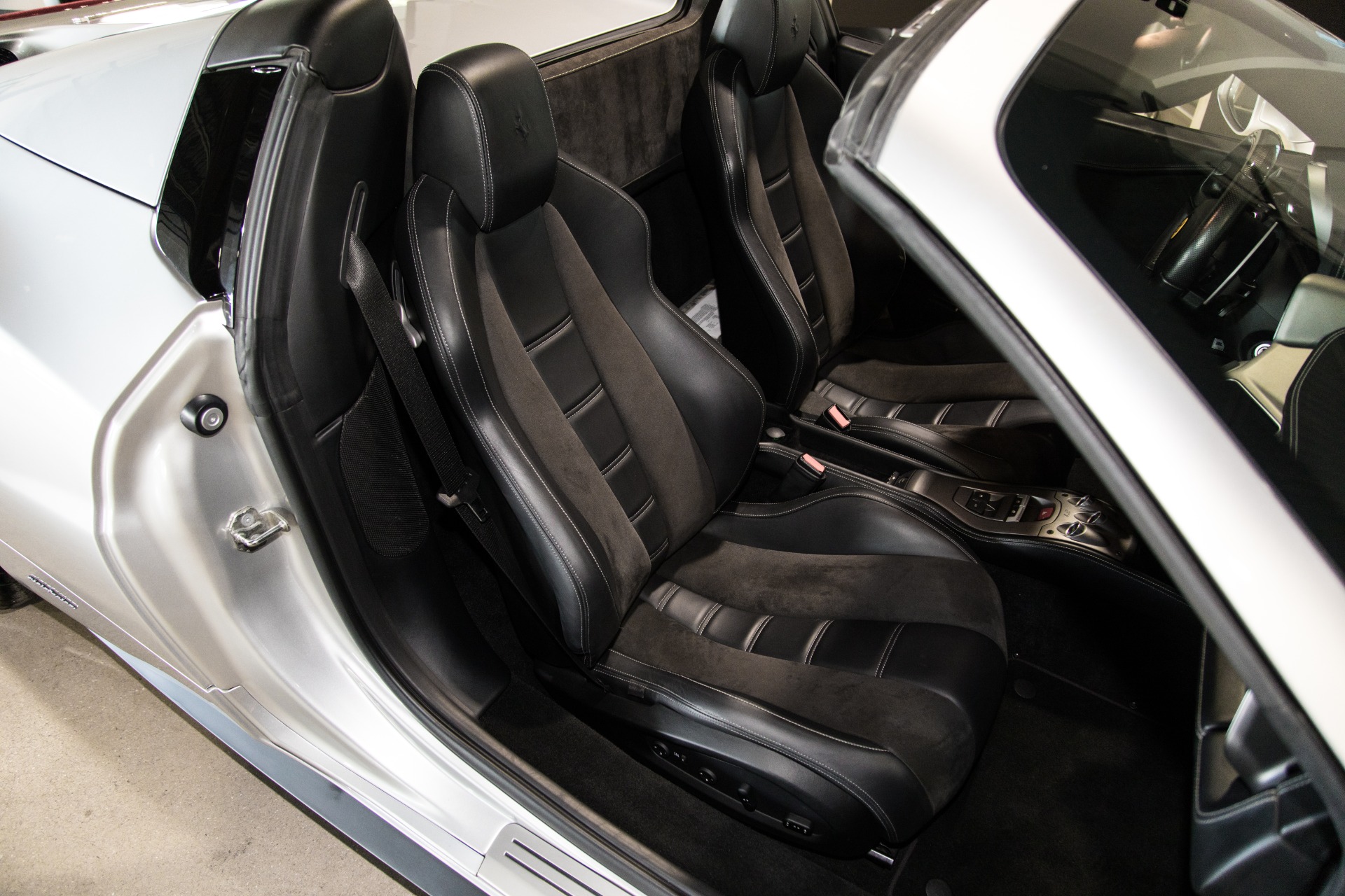 Used-2013-Ferrari-458-Spider