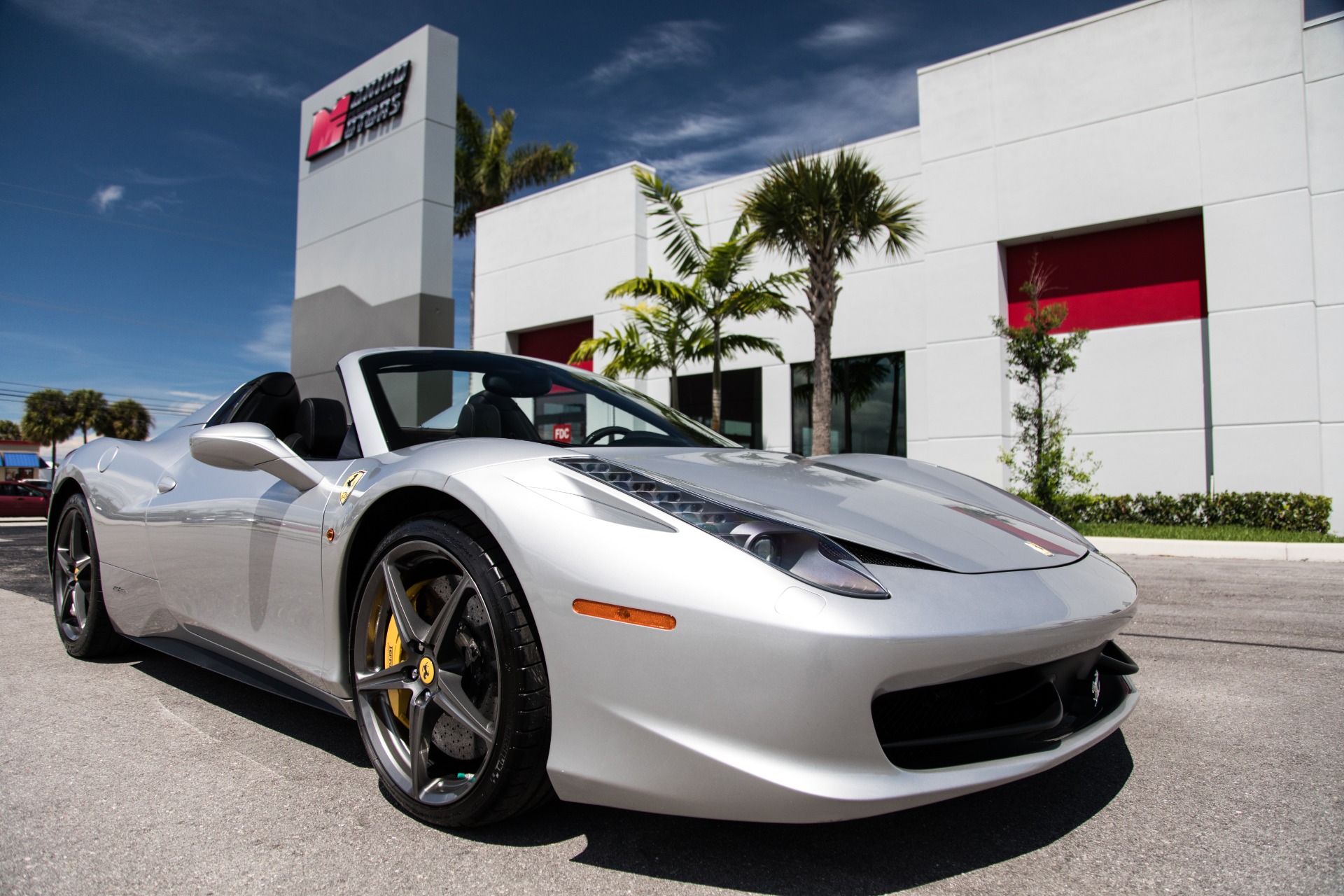Used-2013-Ferrari-458-Spider