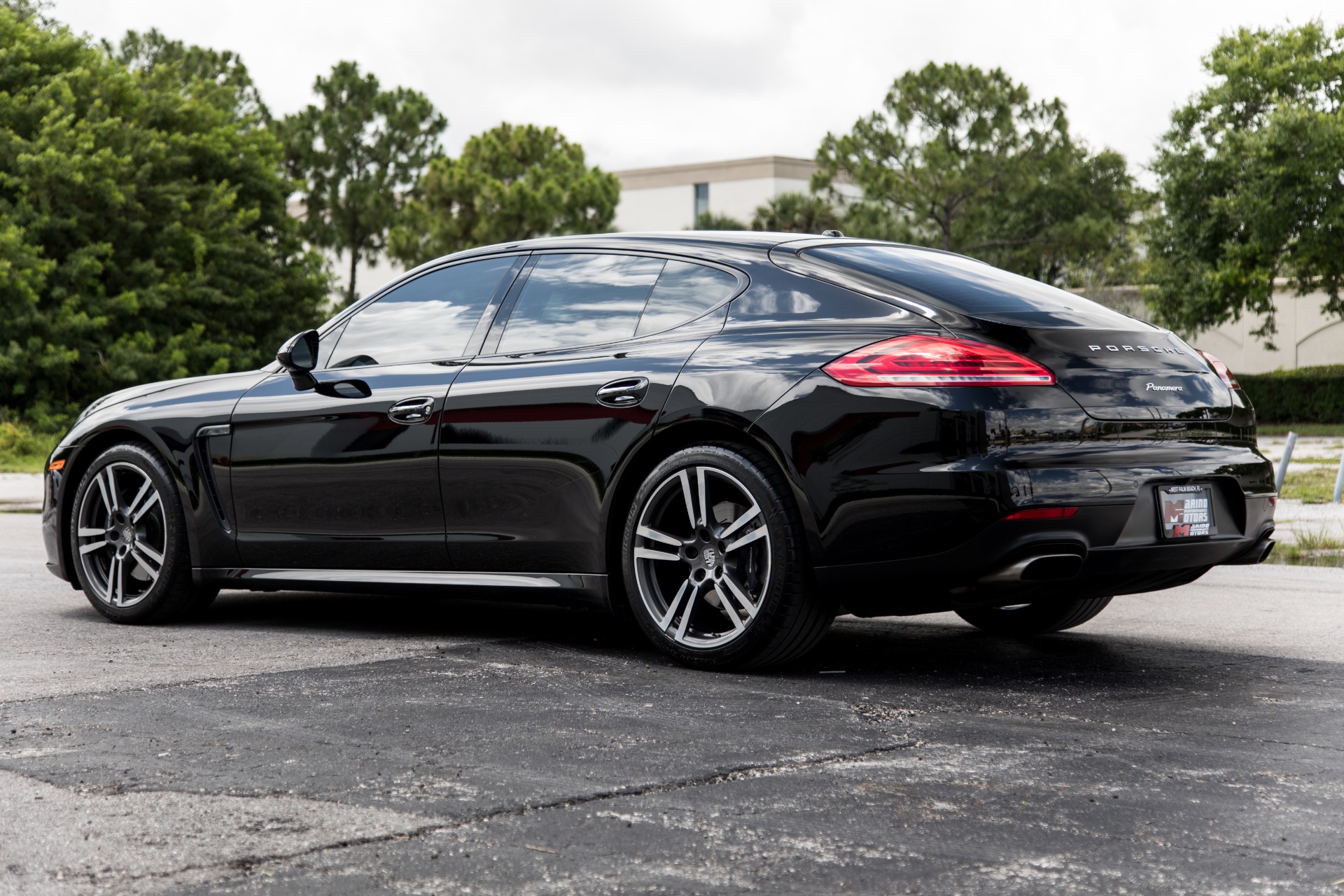 Used 2015 Porsche Panamera For Sale (44,900) Marino