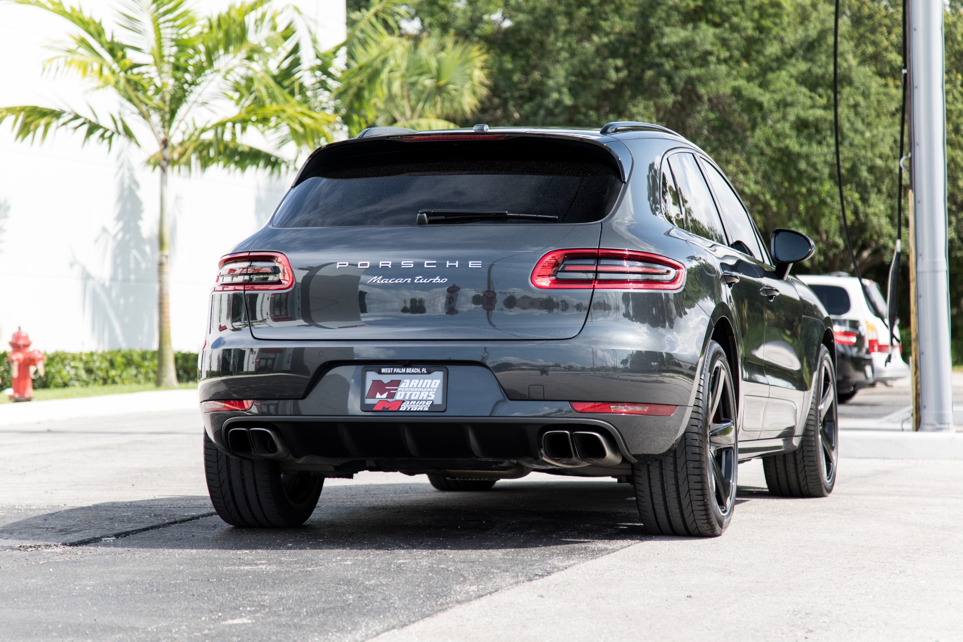 Used-2018-Porsche-Macan-Turbo