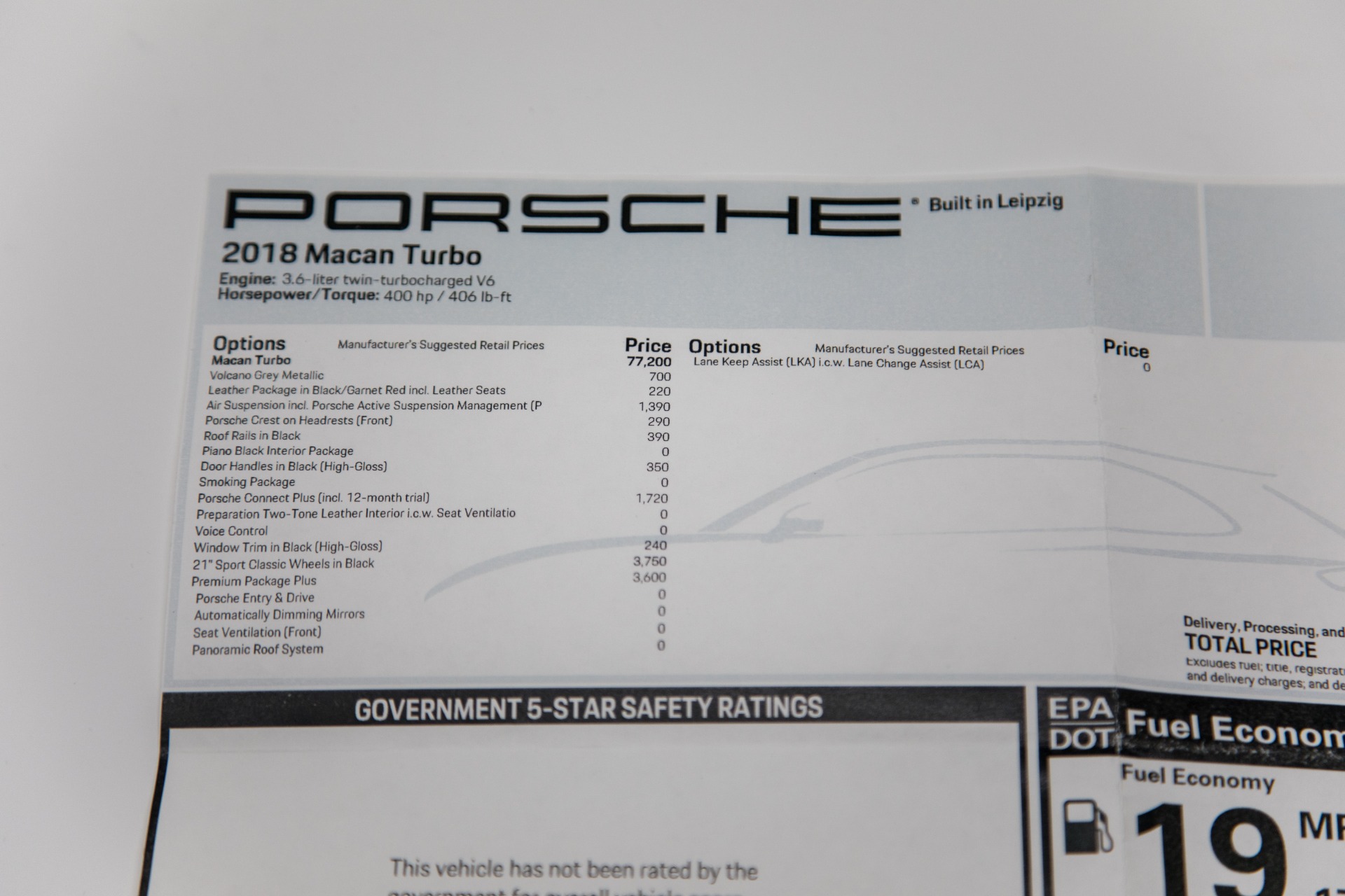 Used-2018-Porsche-Macan-Turbo