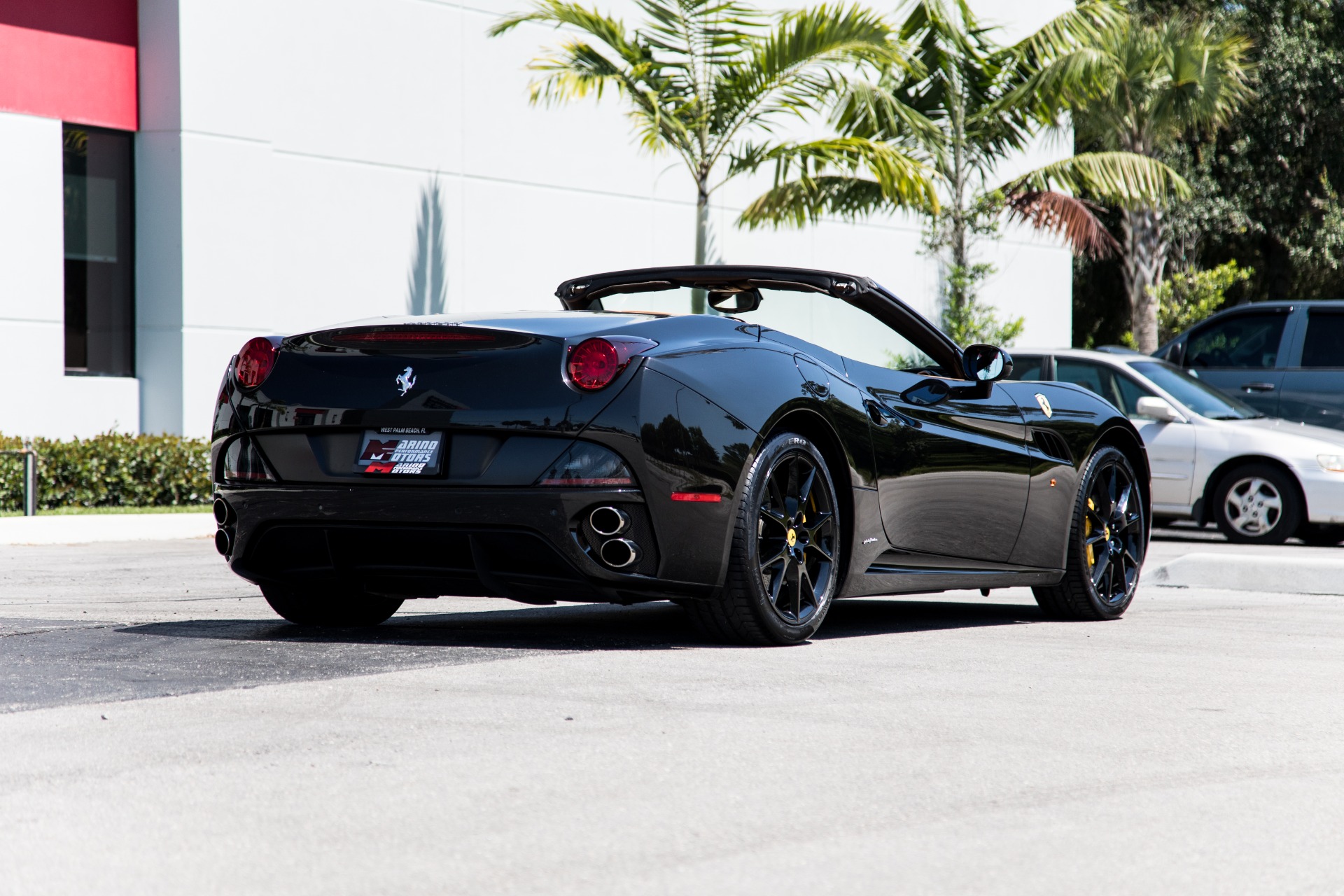 Used-2010-Ferrari-California