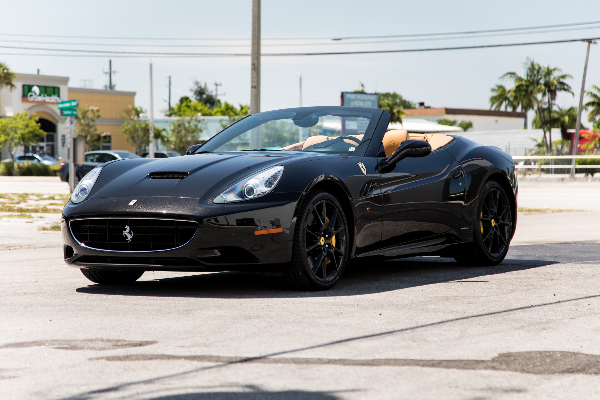 Used-2010-Ferrari-California