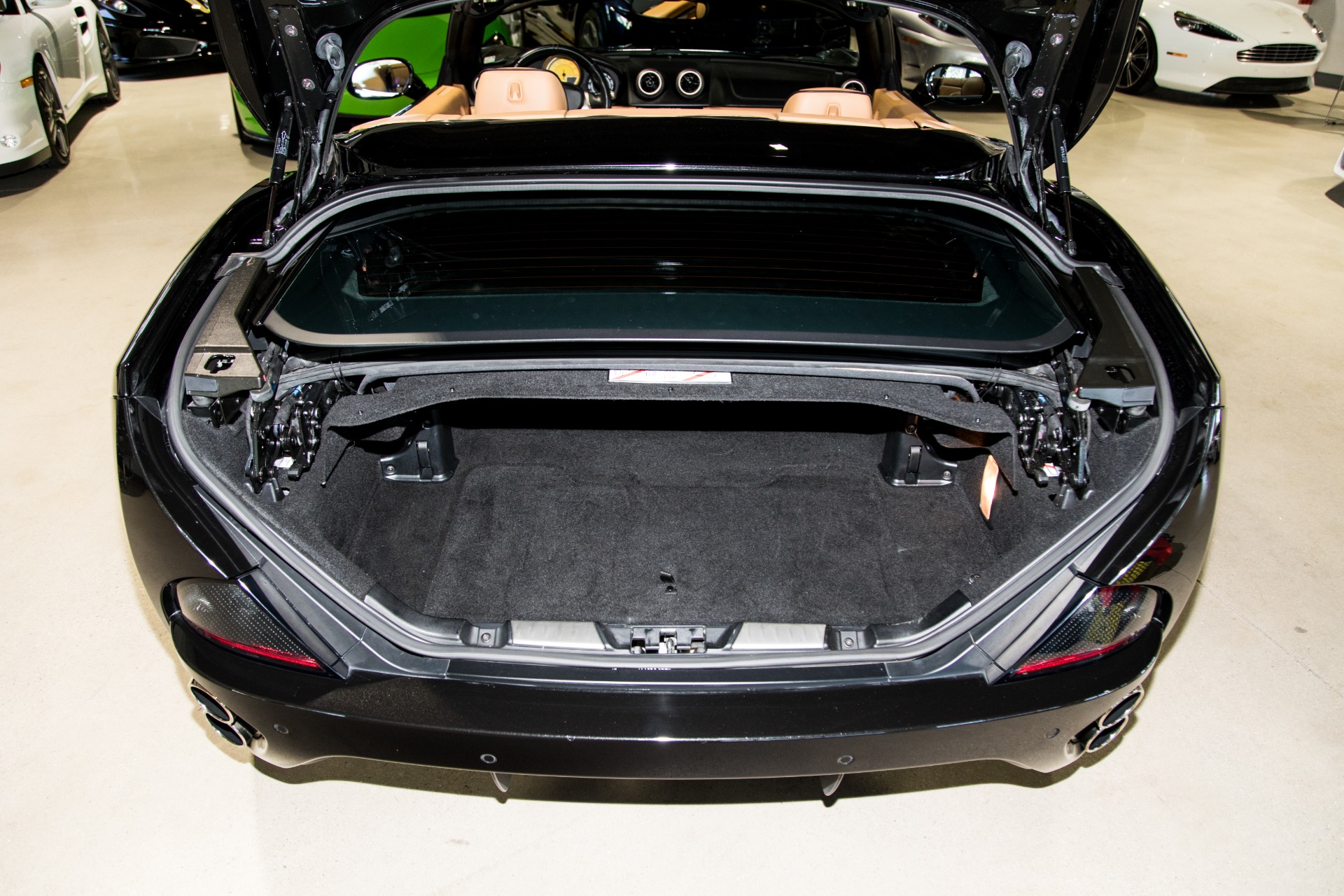 Used-2010-Ferrari-California
