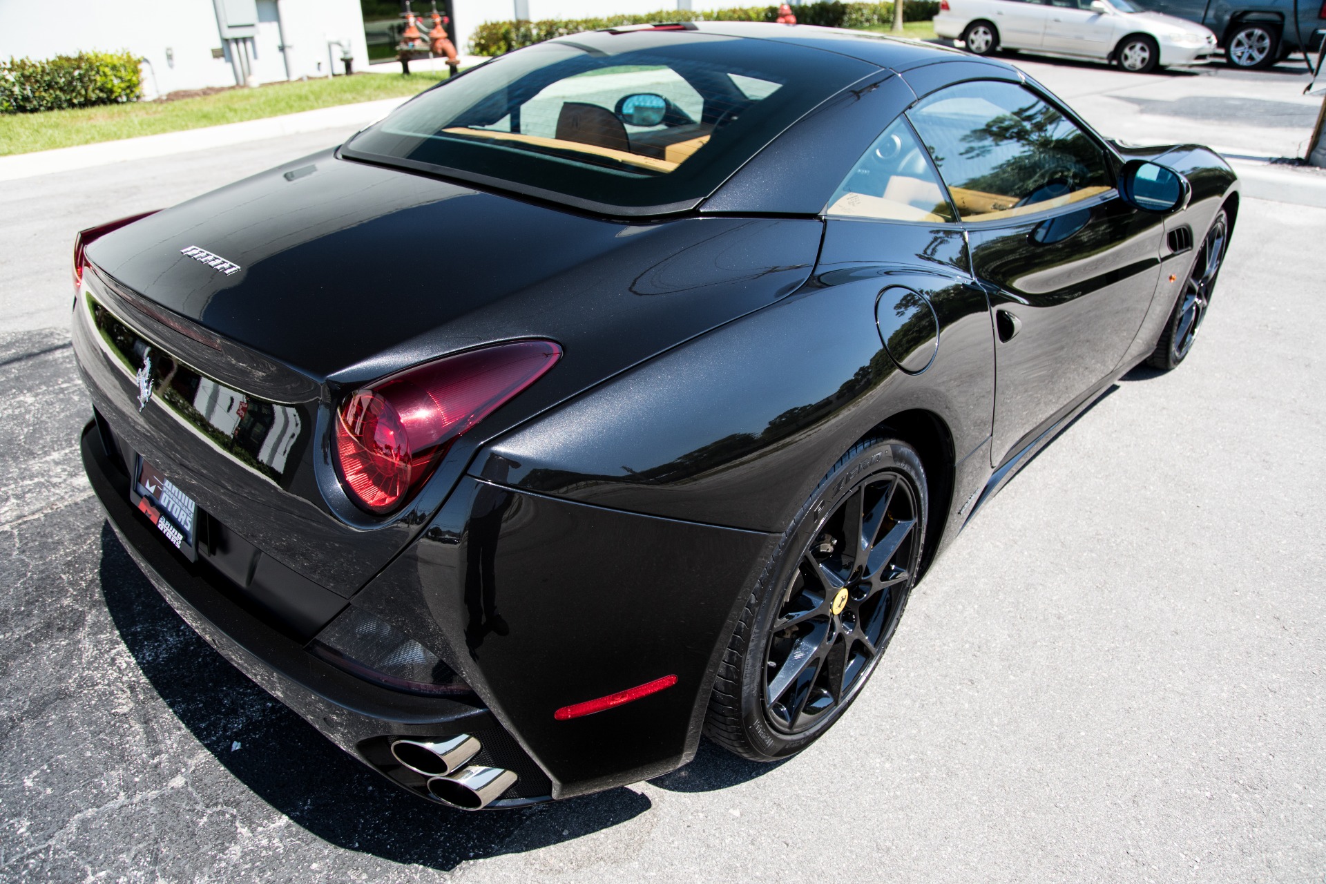 Used-2010-Ferrari-California
