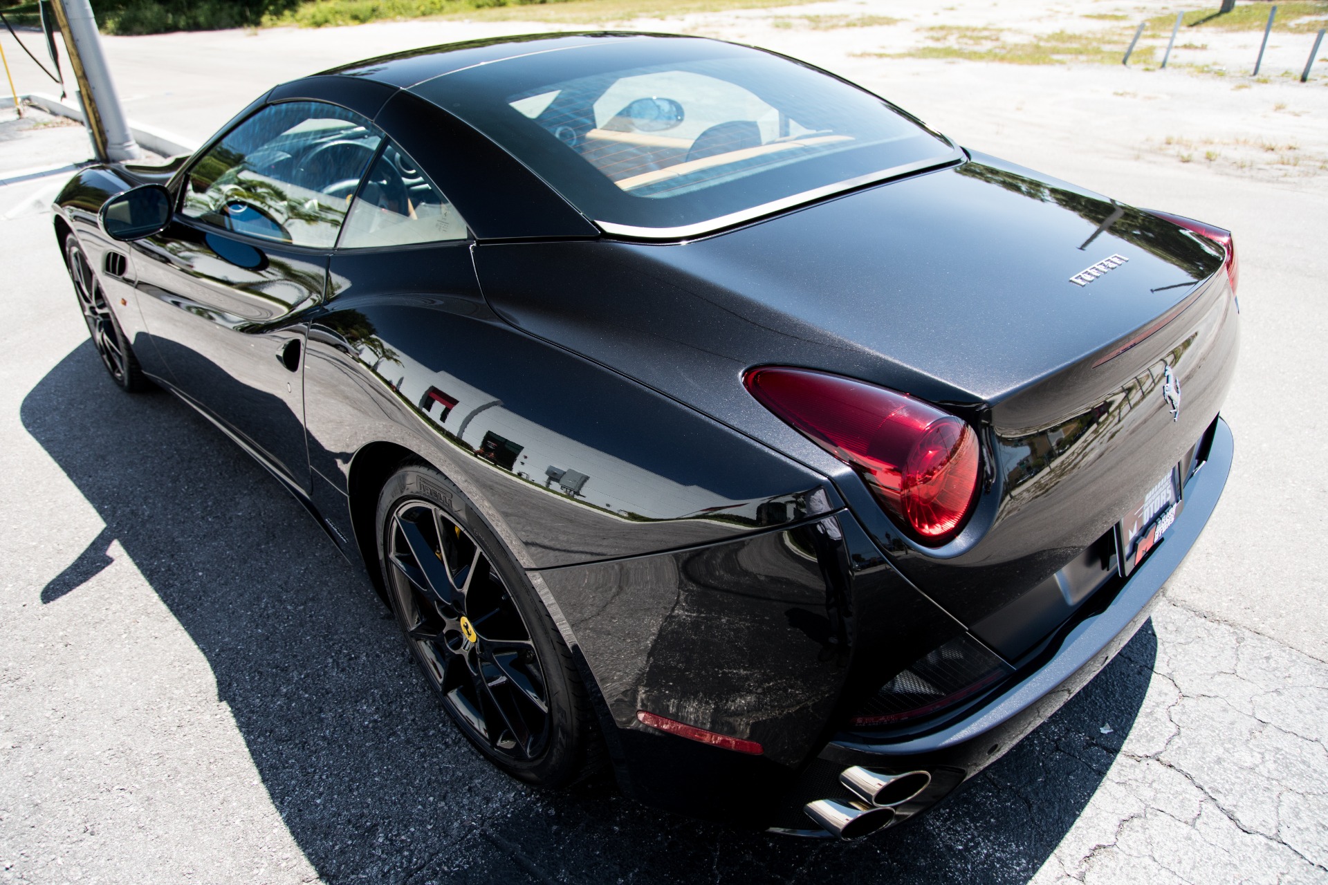 Used-2010-Ferrari-California