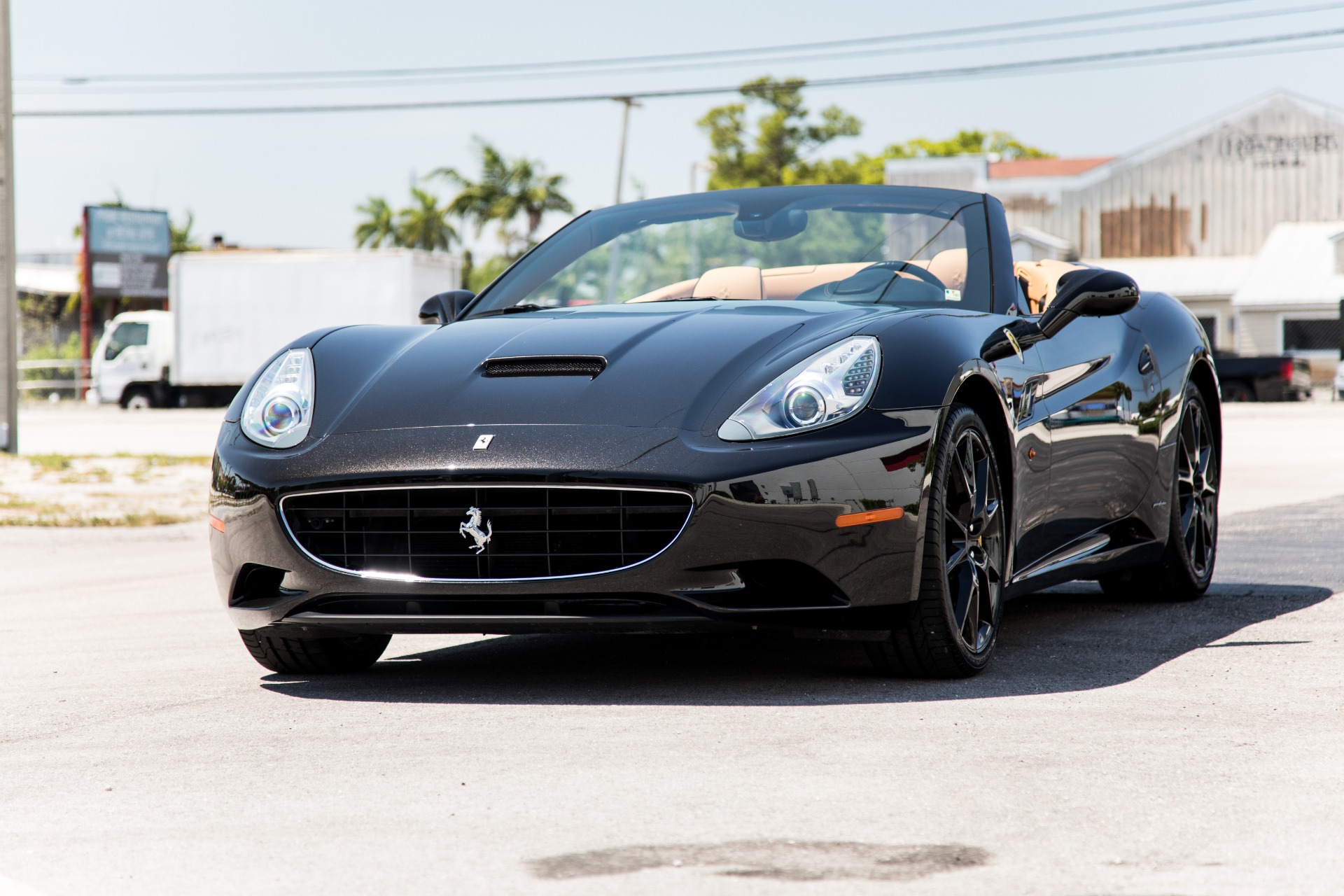 Used-2010-Ferrari-California