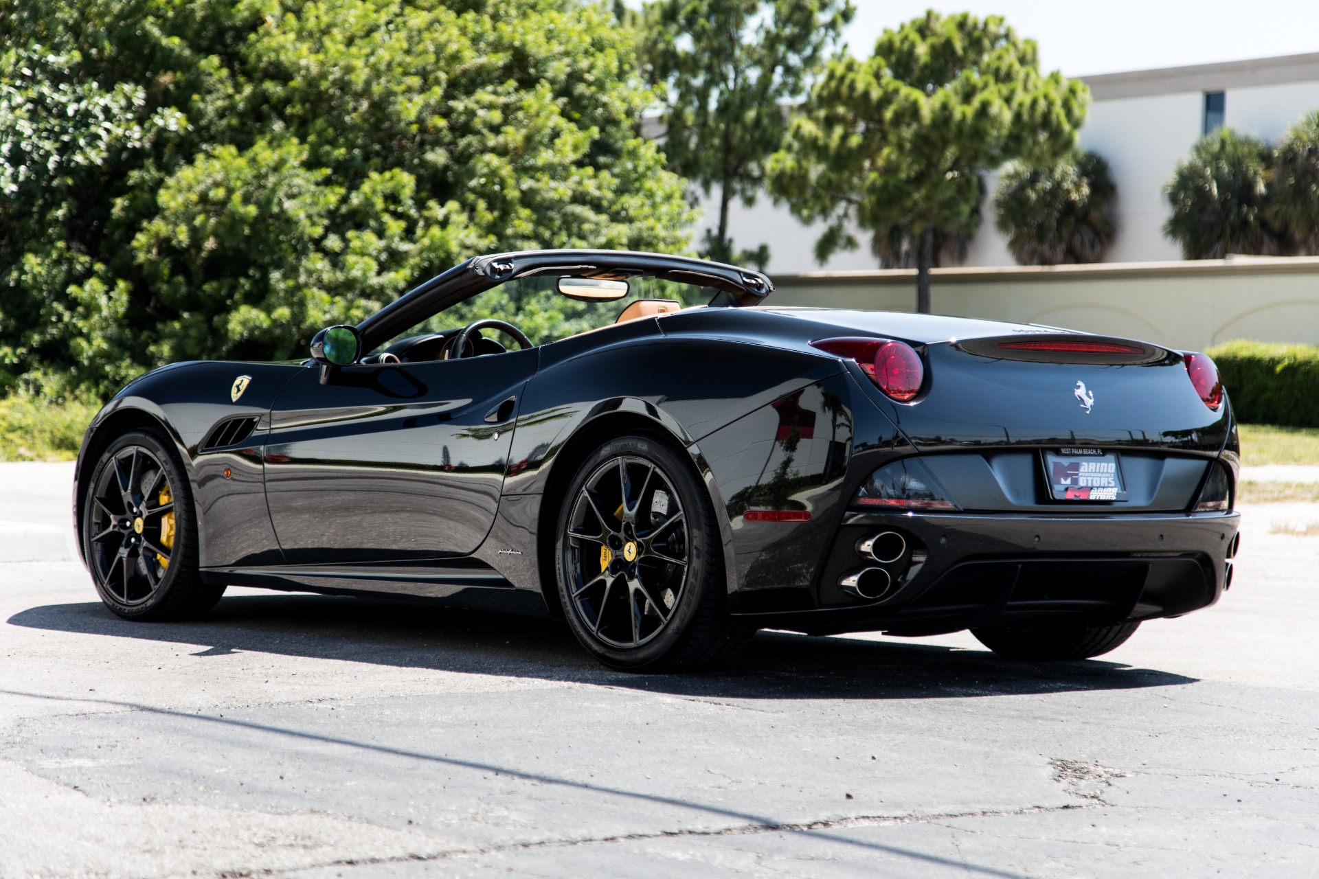 Used-2010-Ferrari-California