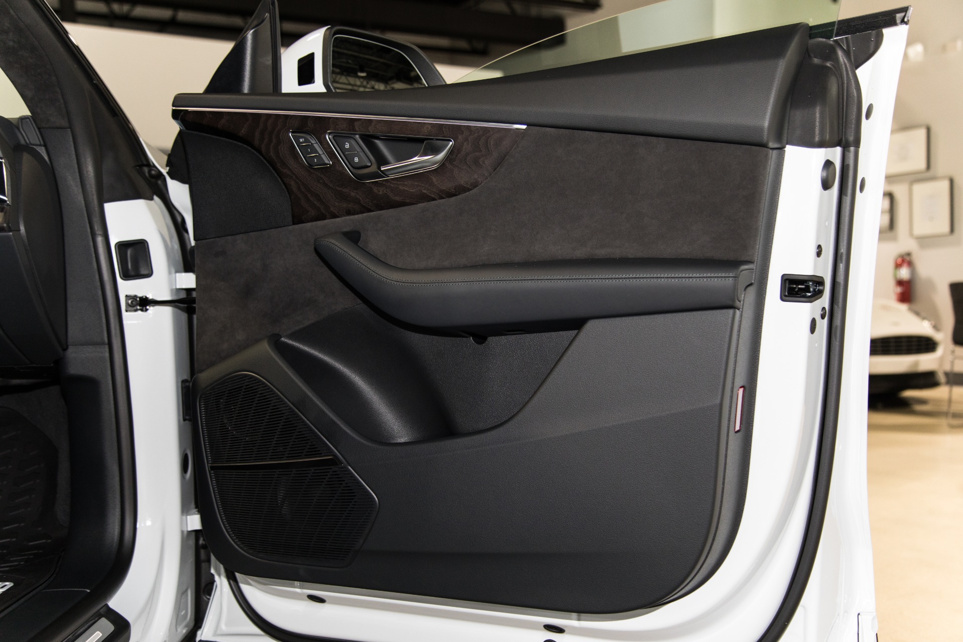 Used-2019-Audi-Q8-30T-quattro-Prestige