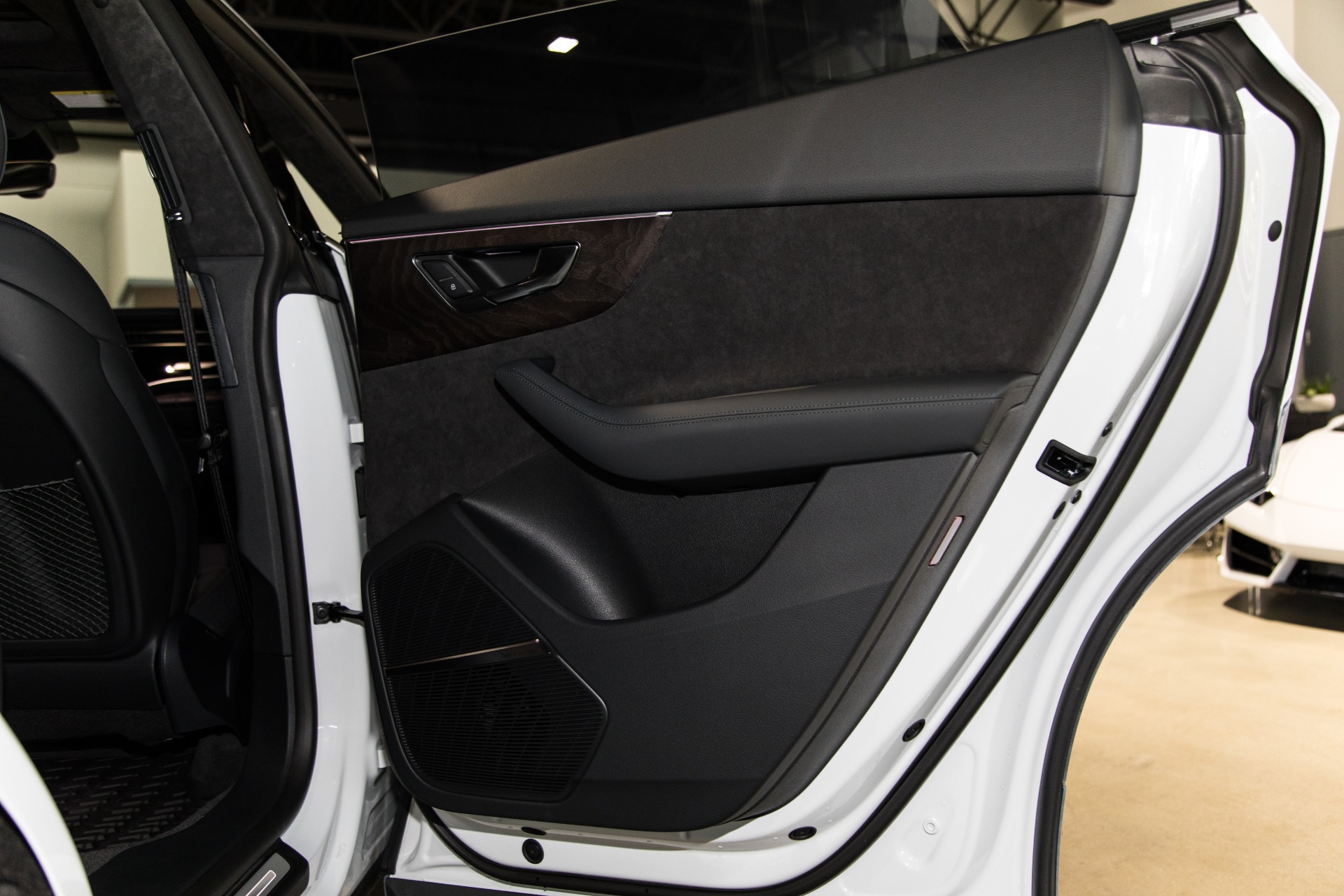 Used-2019-Audi-Q8-30T-quattro-Prestige