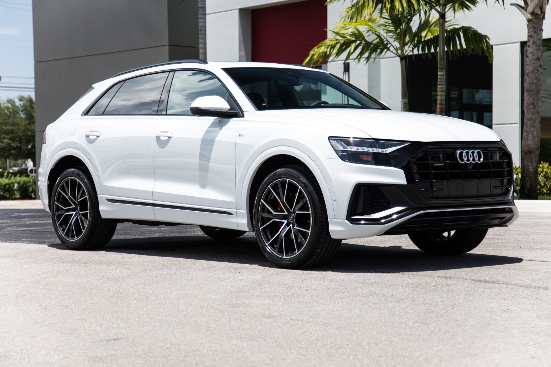 Used-2019-Audi-Q8-30T-quattro-Prestige