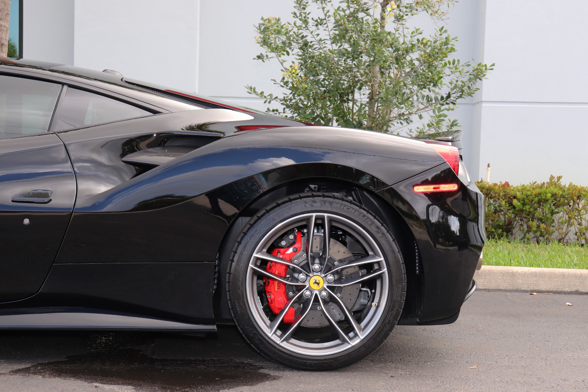 Used-2018-Ferrari-488-GTB