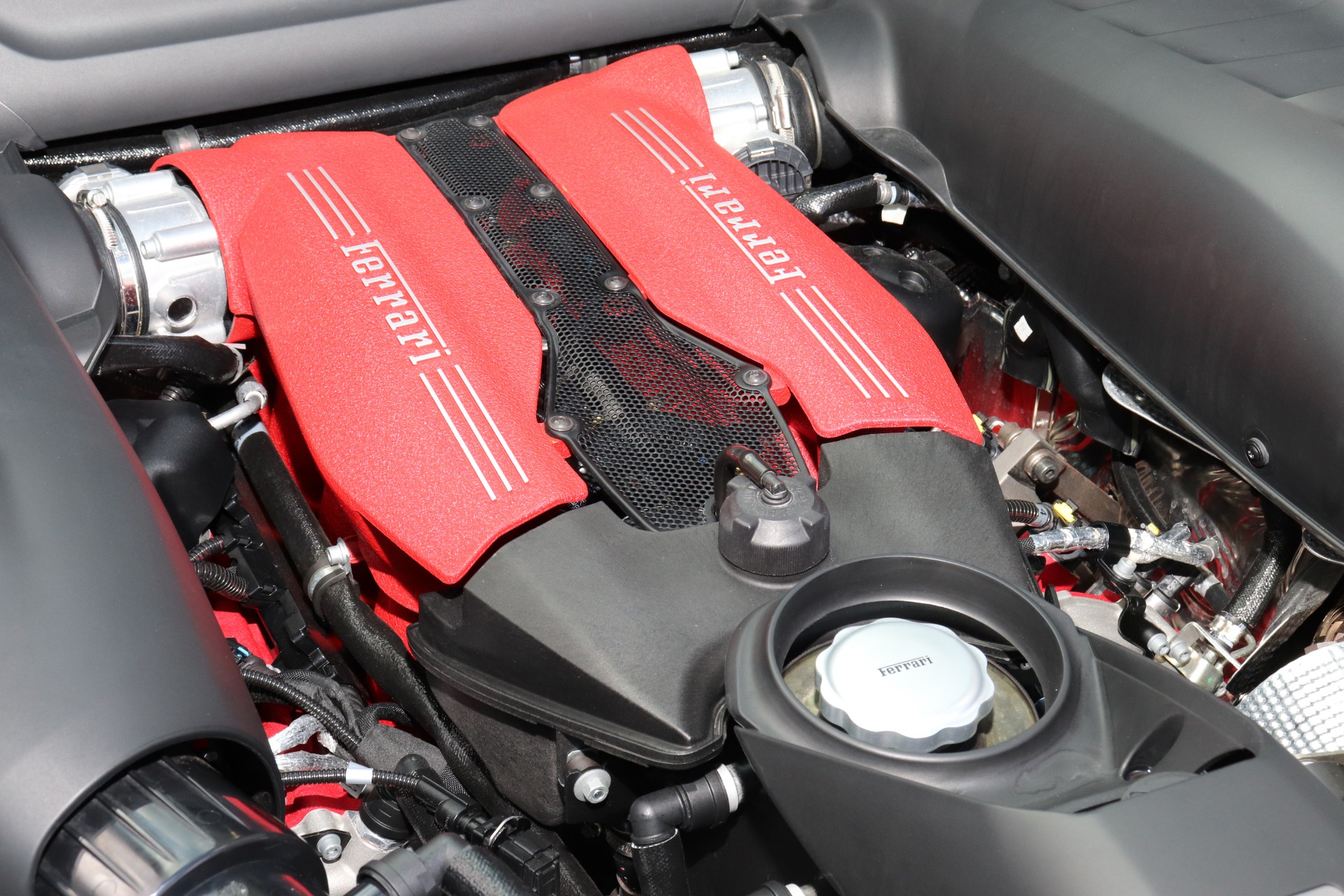 Used-2018-Ferrari-488-GTB
