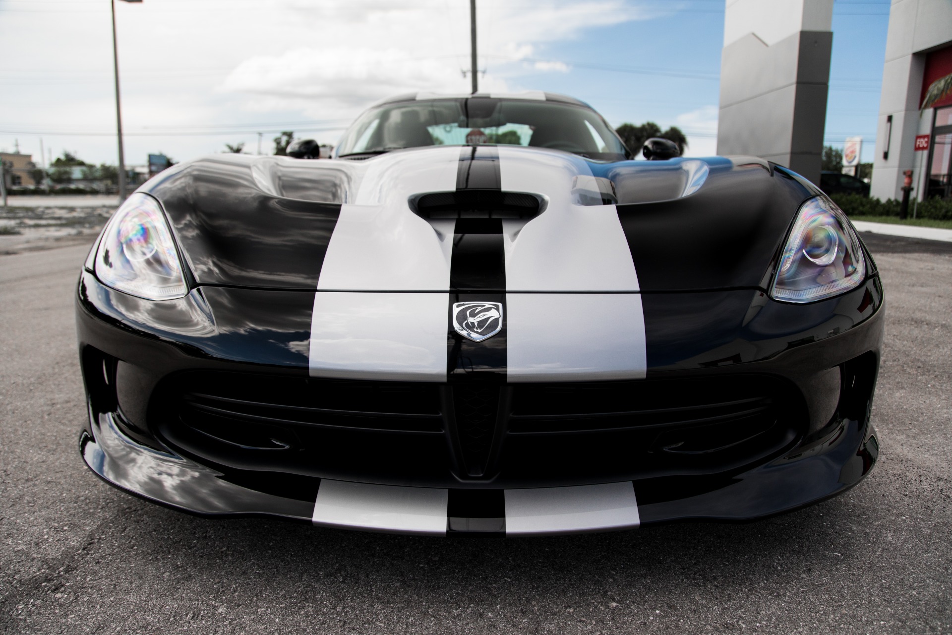 Used-2014-Dodge-SRT-Viper-GTS