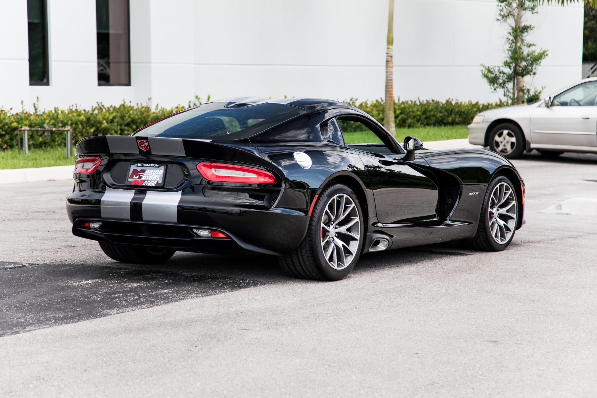 Used-2014-Dodge-SRT-Viper-GTS