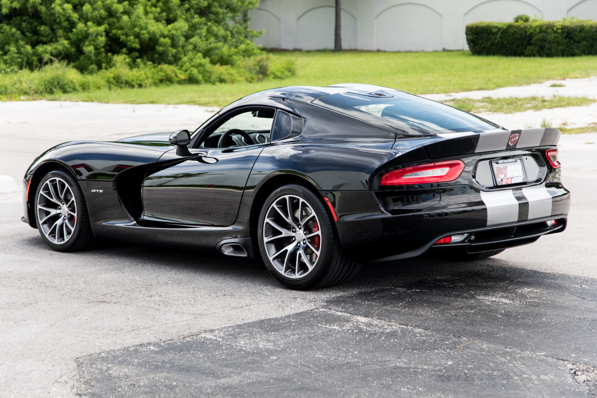 Used-2014-Dodge-SRT-Viper-GTS