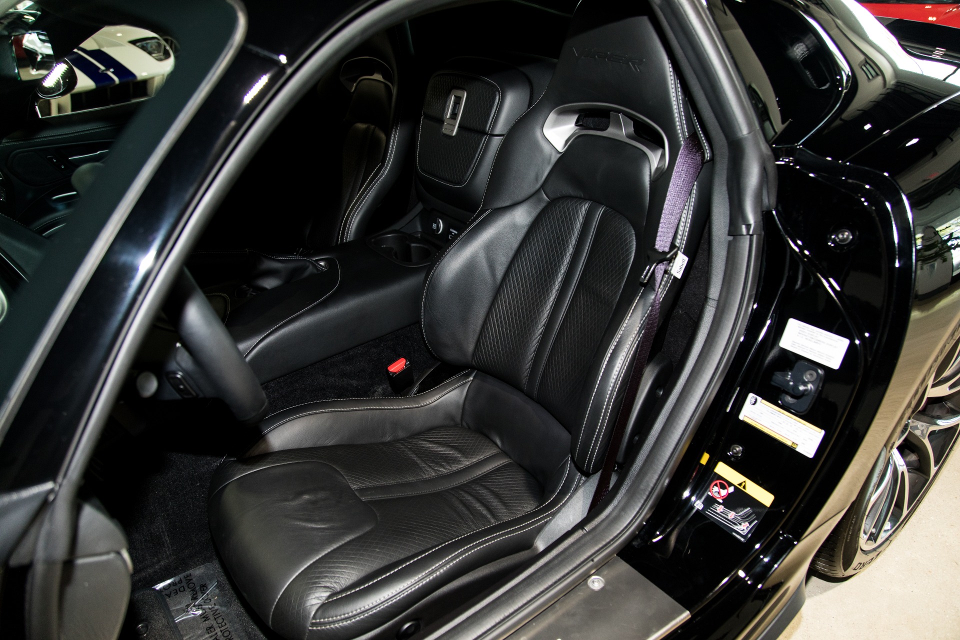 Used-2014-Dodge-SRT-Viper-GTS