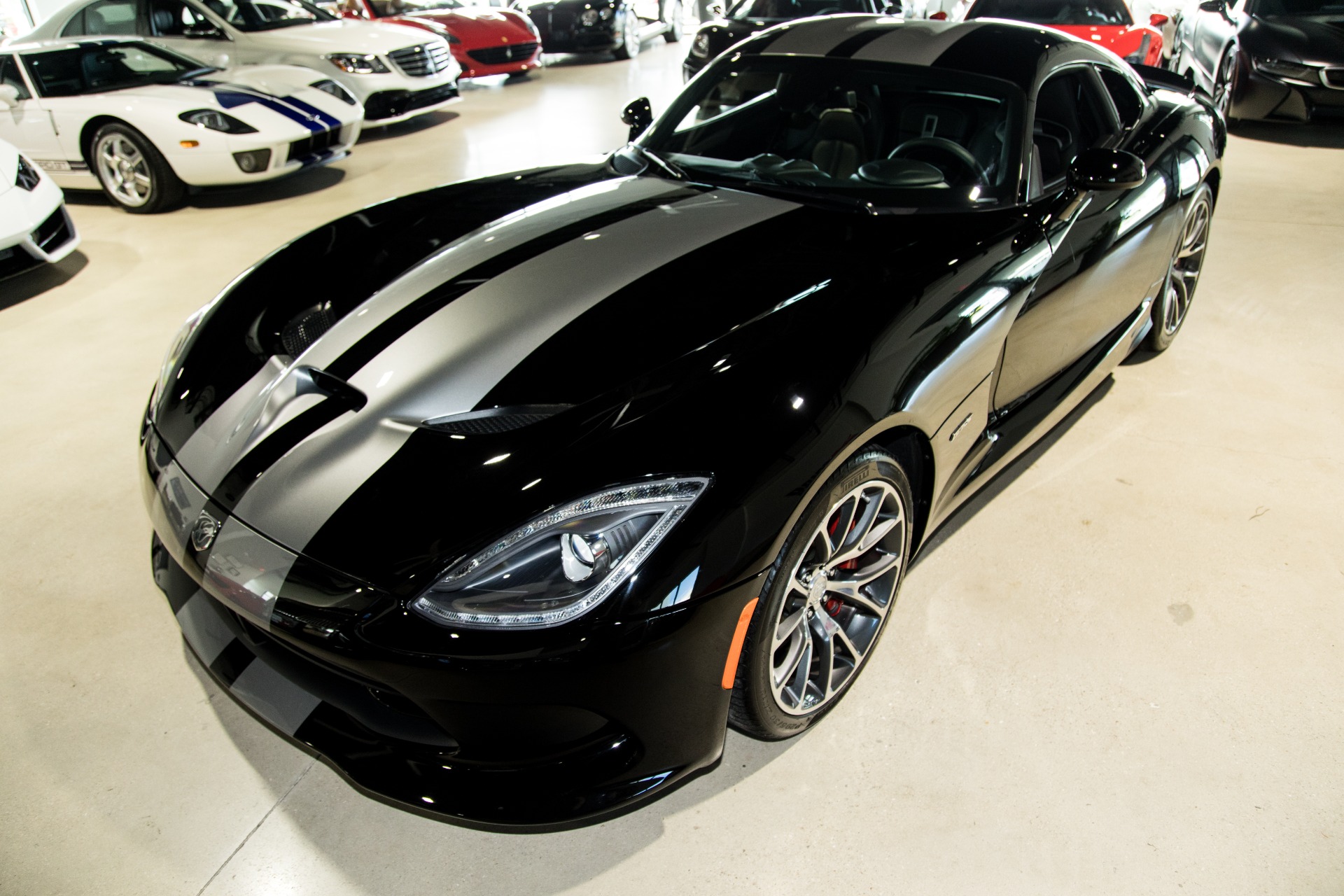 Used-2014-Dodge-SRT-Viper-GTS
