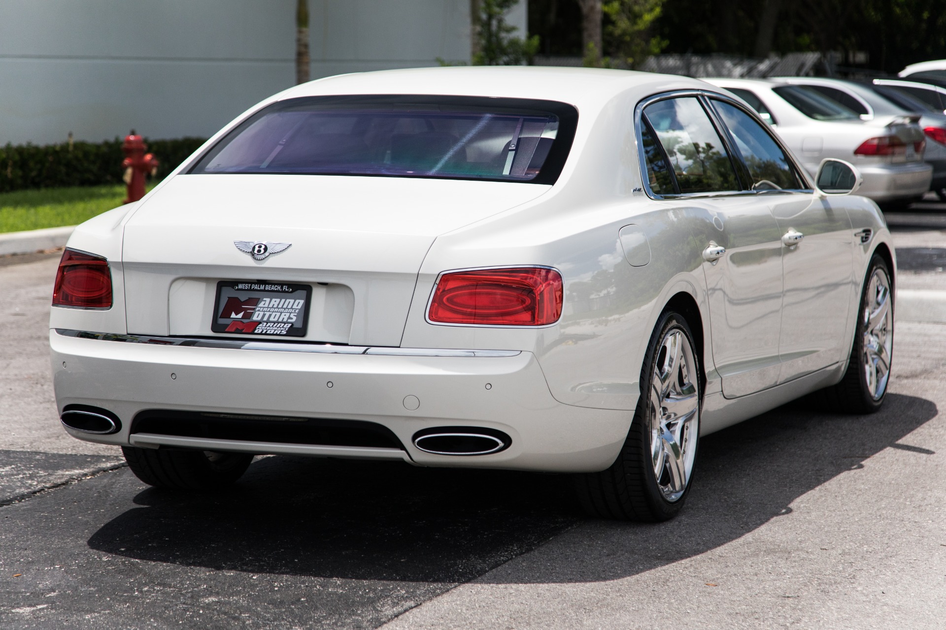 Used-2014-Bentley-Flying-Spur