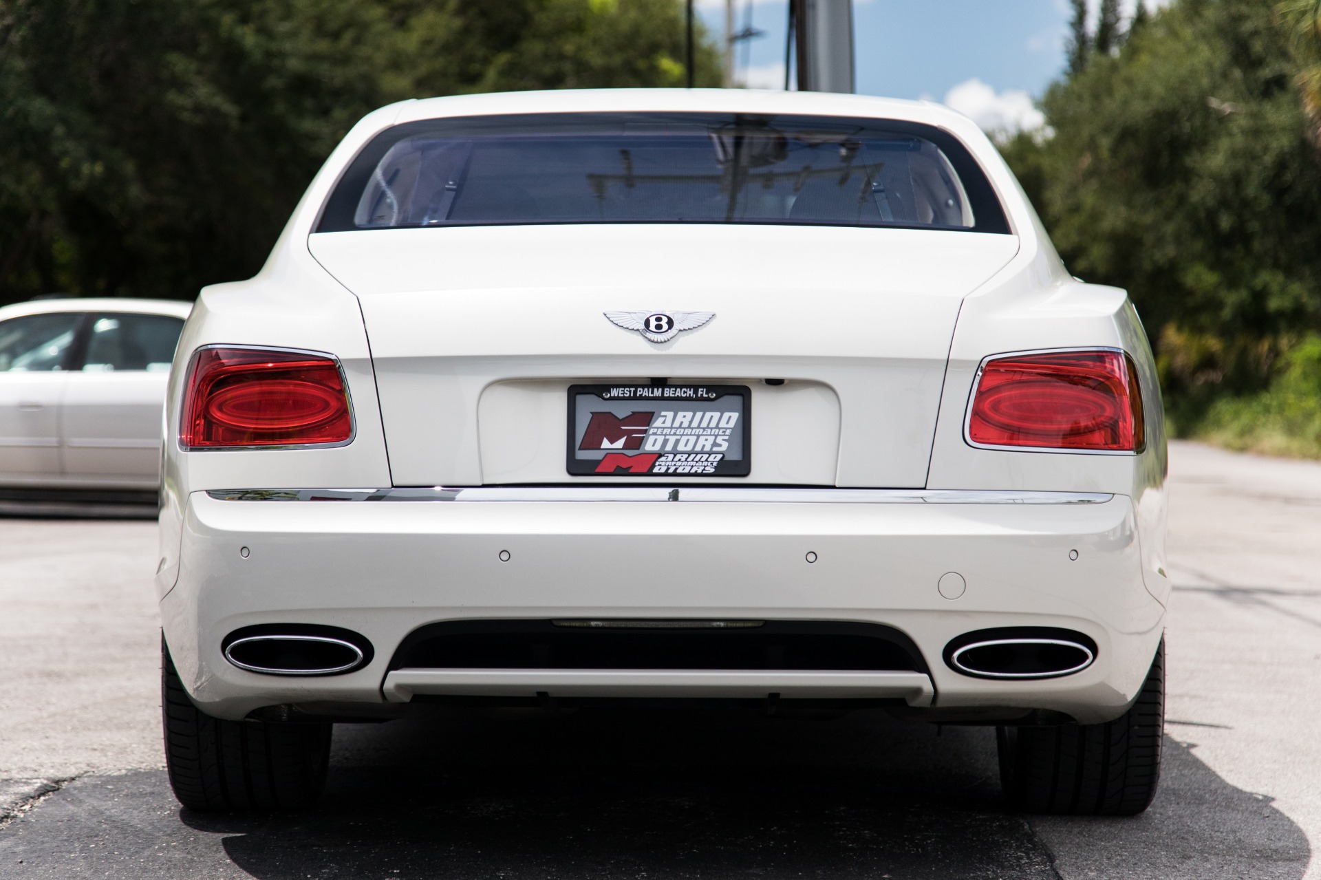 Used-2014-Bentley-Flying-Spur