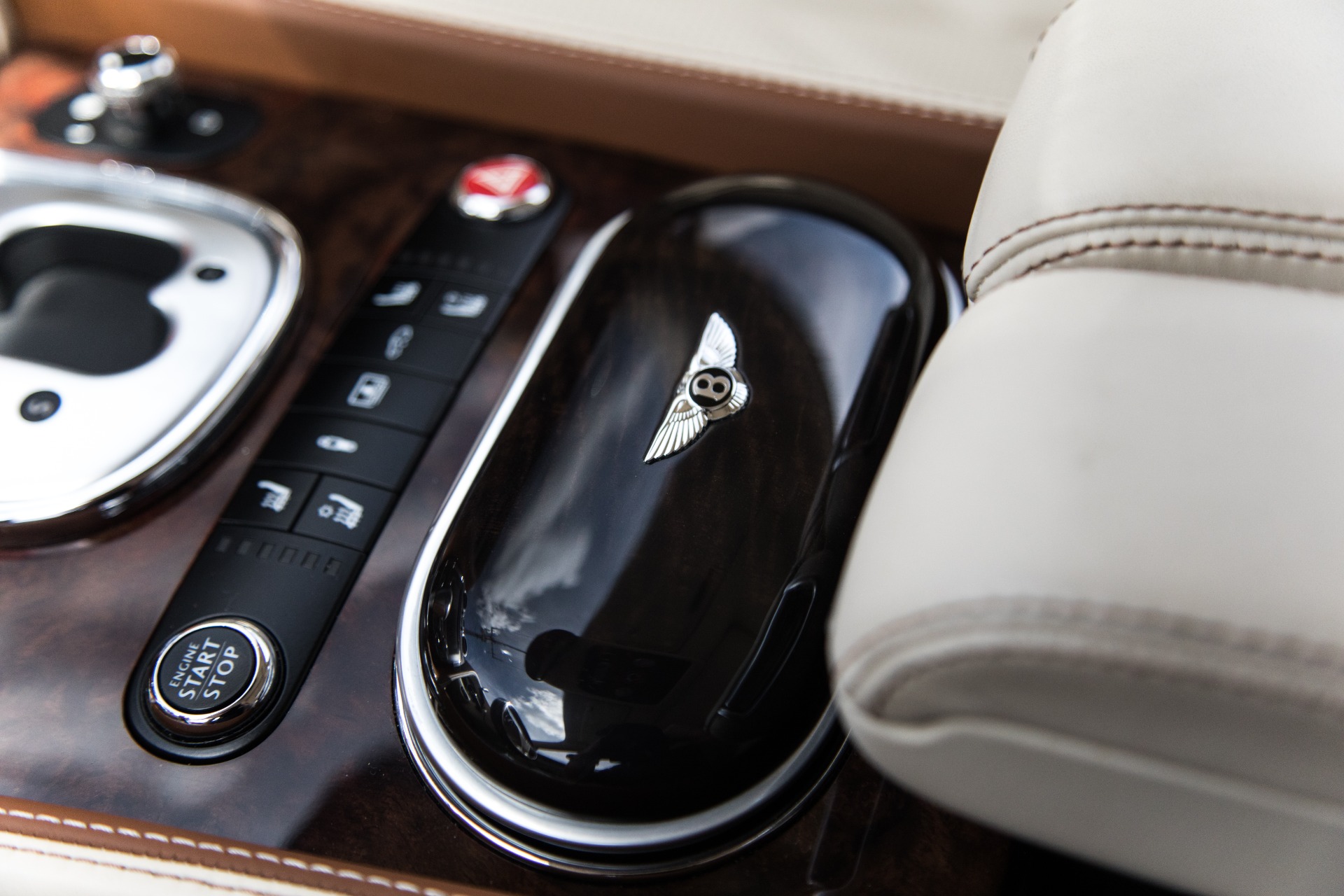Used-2014-Bentley-Flying-Spur