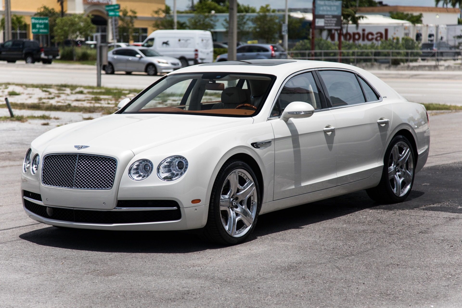 Used-2014-Bentley-Flying-Spur