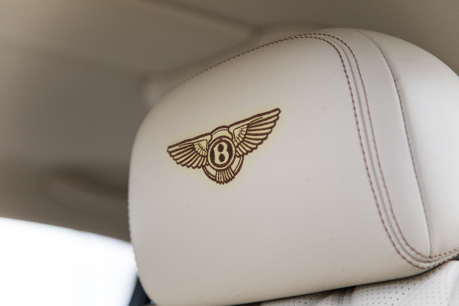 Used-2014-Bentley-Flying-Spur