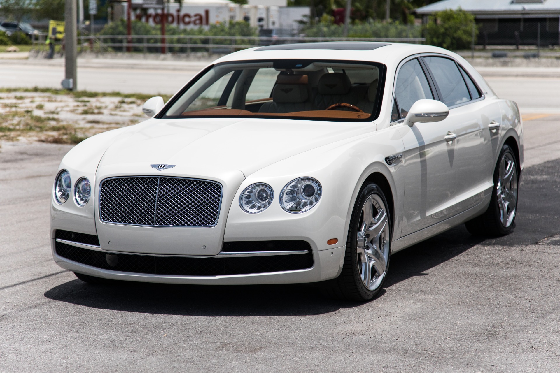 Used-2014-Bentley-Flying-Spur