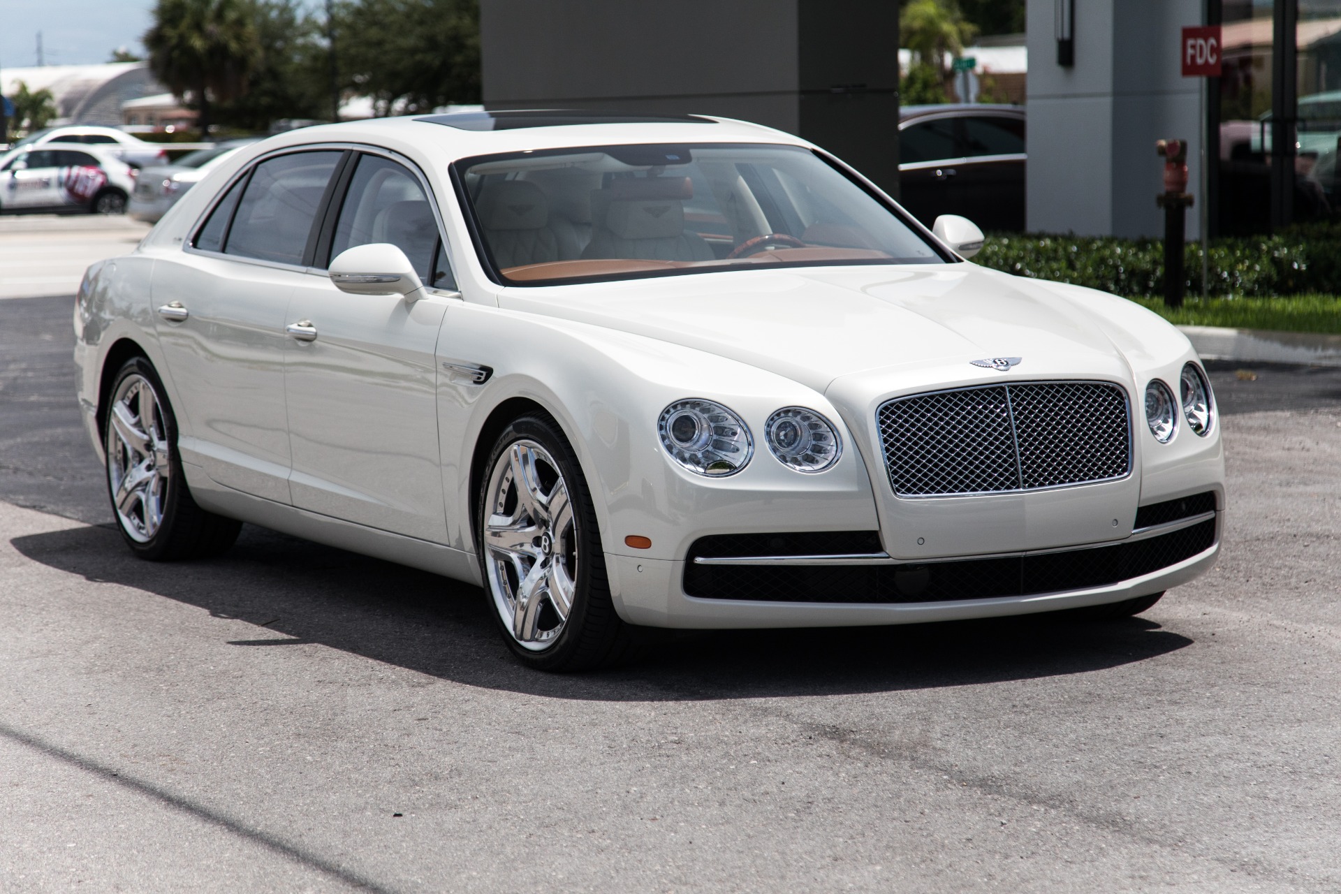 Used-2014-Bentley-Flying-Spur