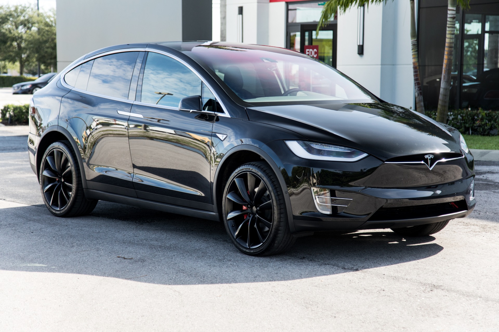 Used-2016-Tesla-Model-X-P90D