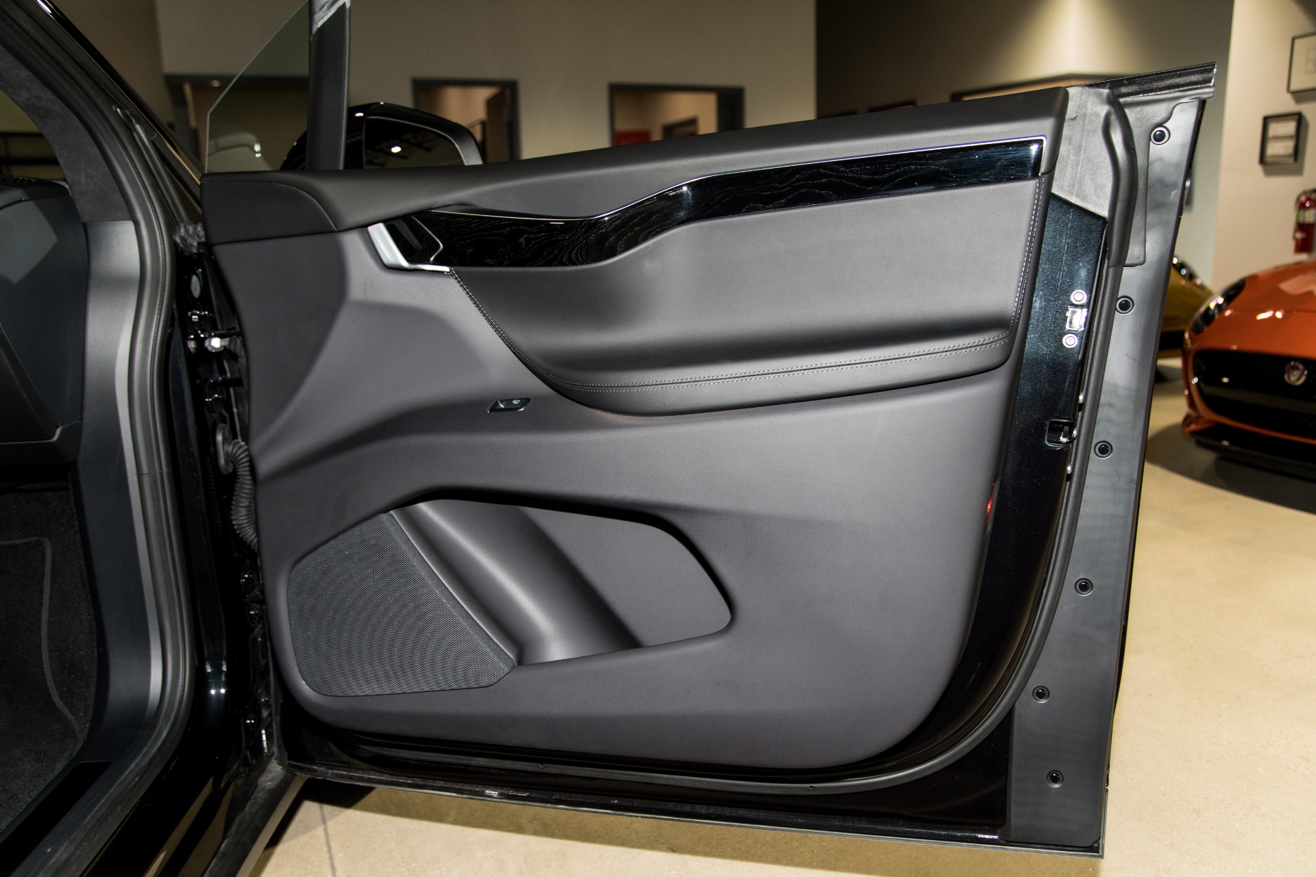 Used-2016-Tesla-Model-X-P90D