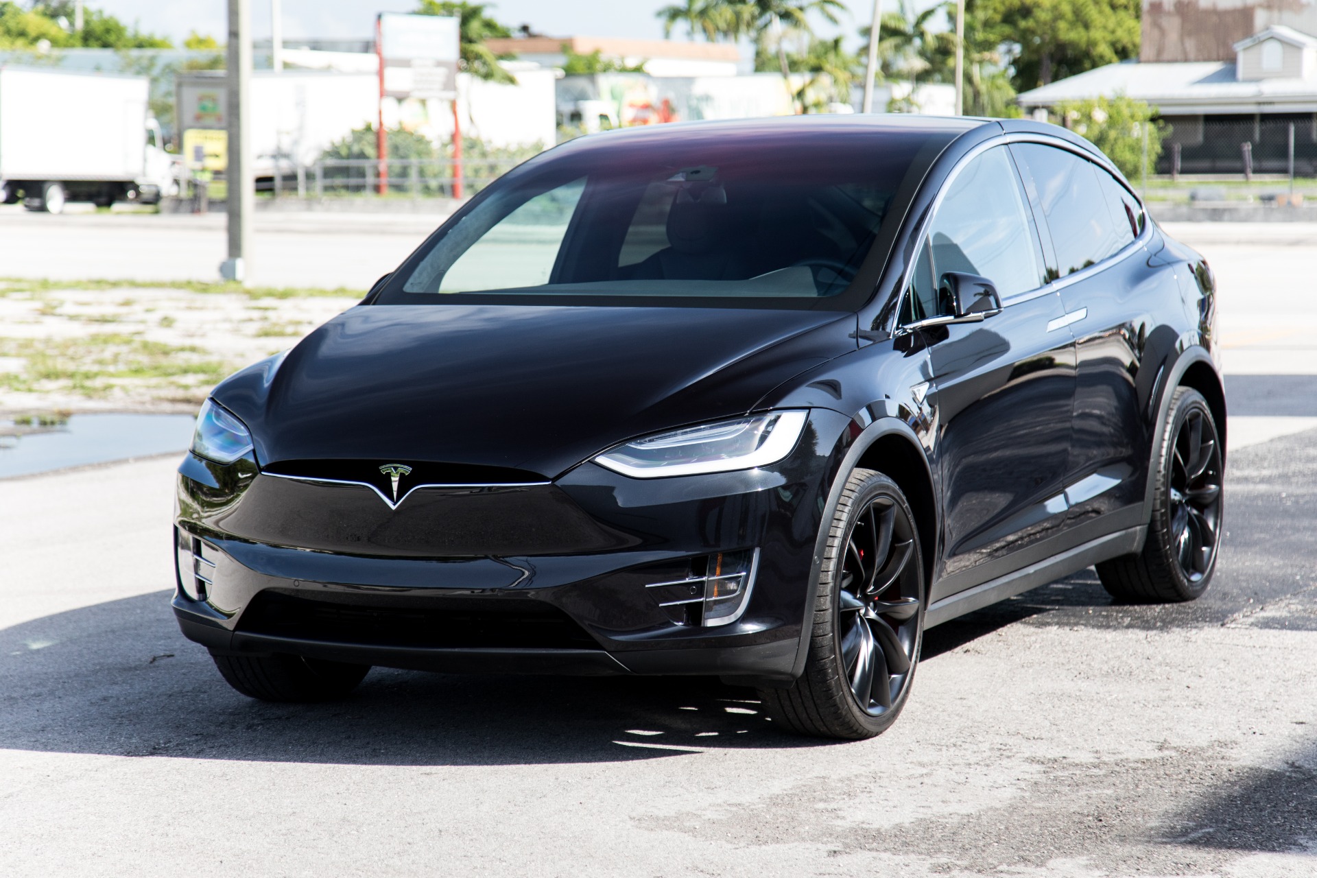 Used-2016-Tesla-Model-X-P90D