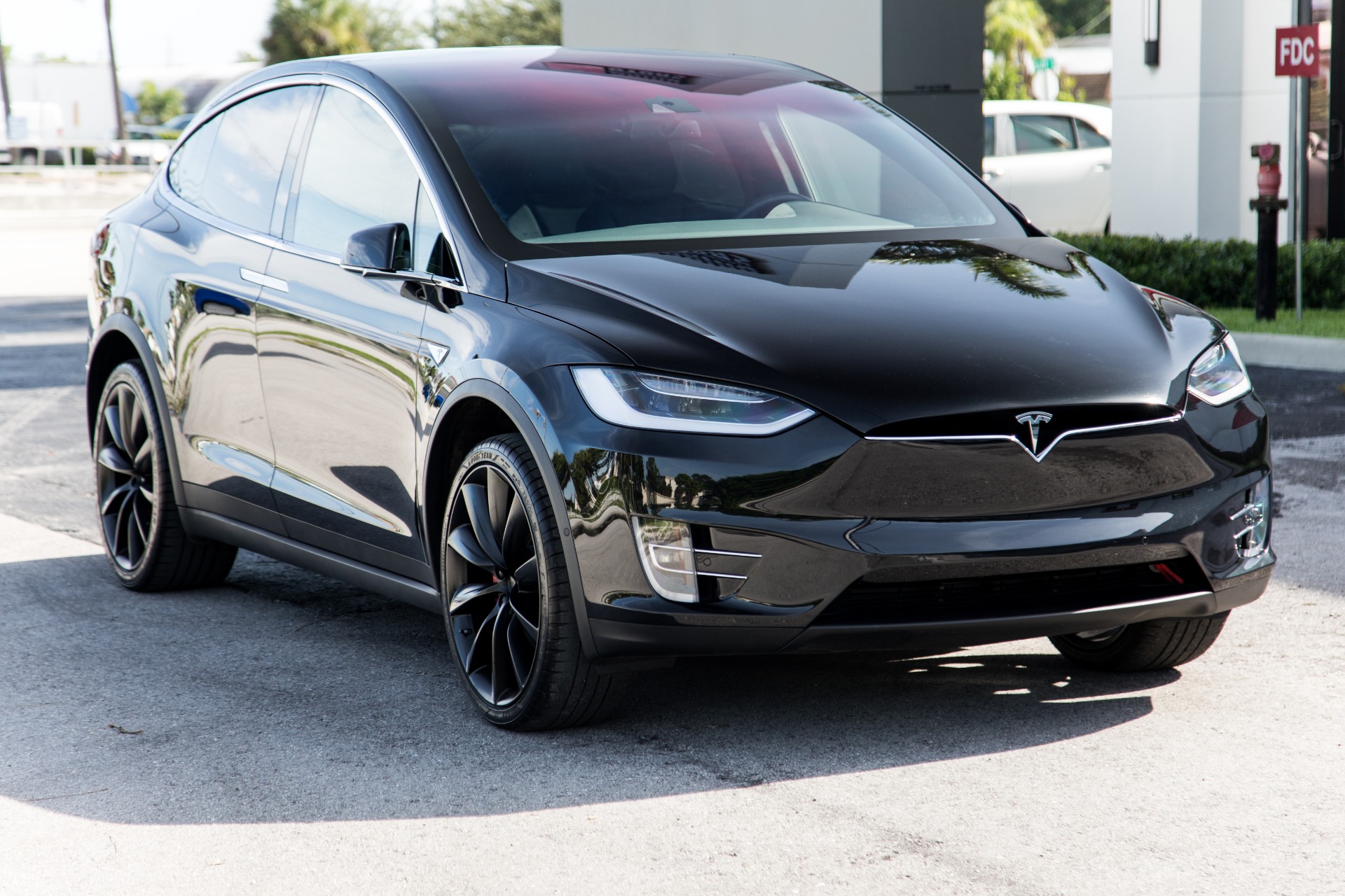 Used-2016-Tesla-Model-X-P90D