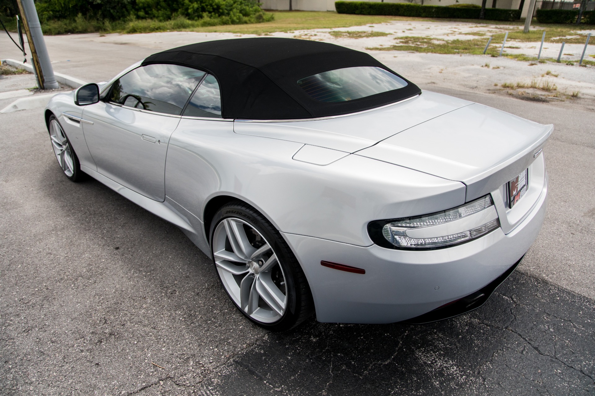 Used-2016-Aston-Martin-DB9-GT-Volante