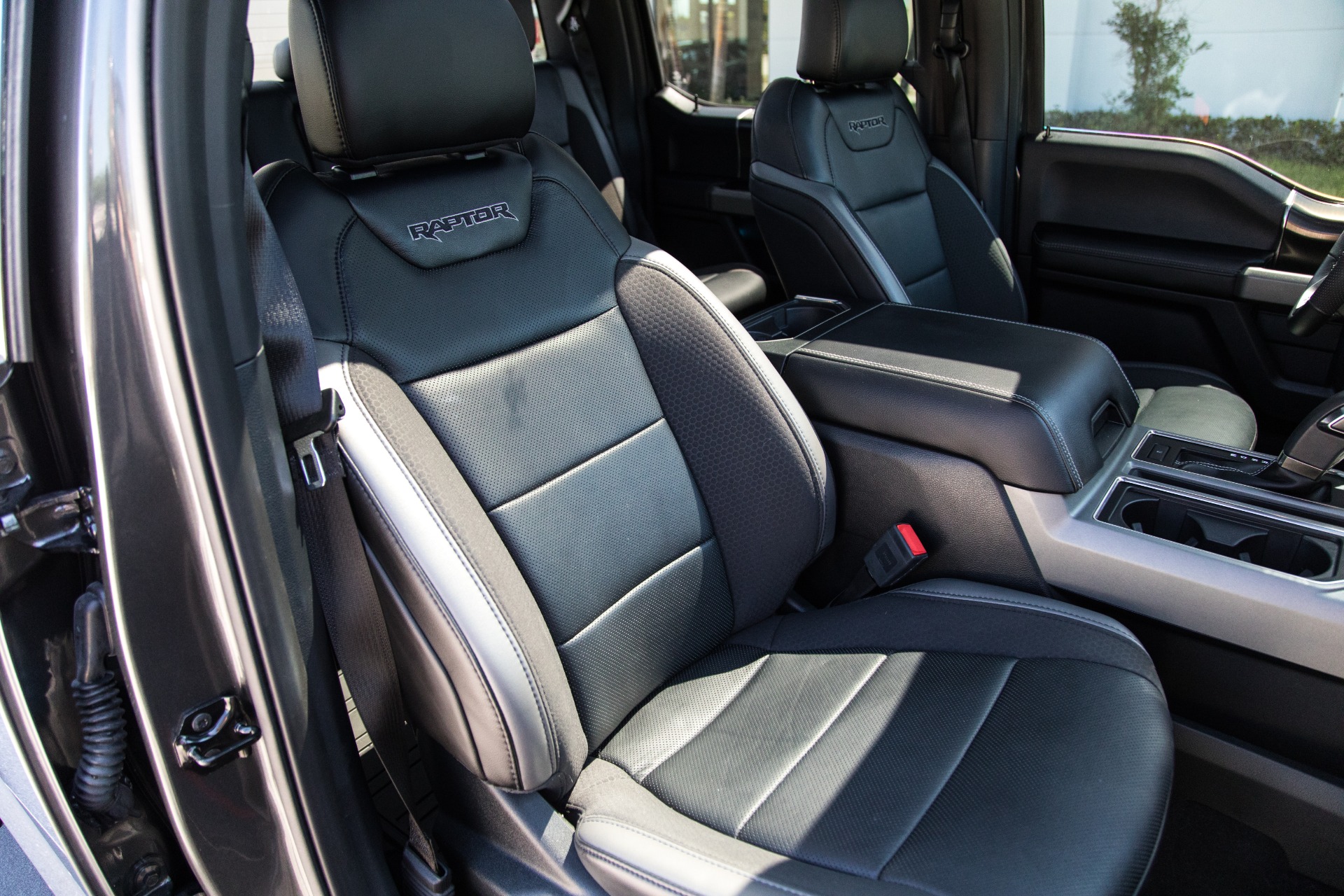 Used-2019-Ford-F-150-Raptor