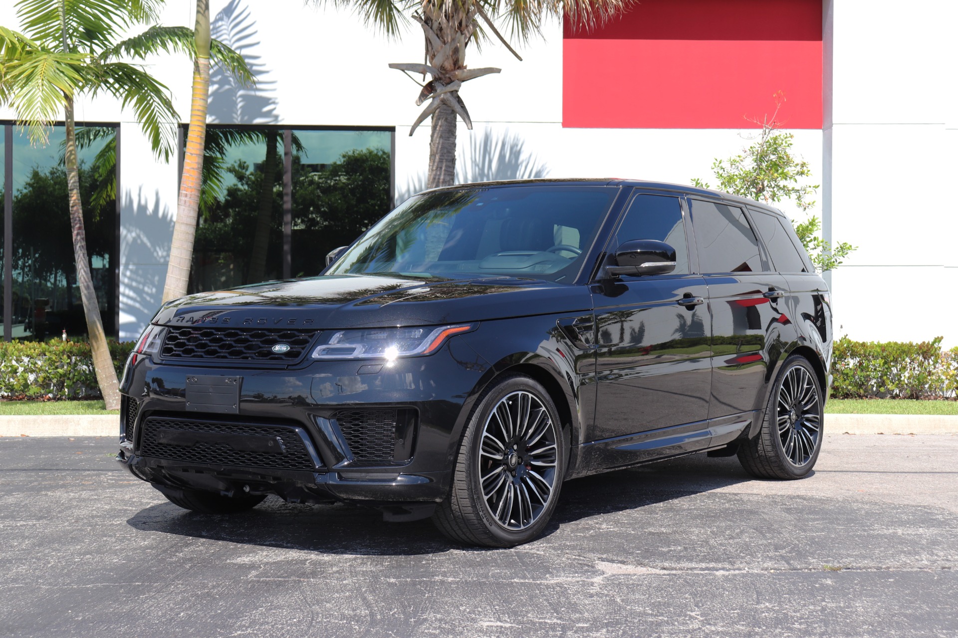 Used-2019-Land-Rover-Range-Rover-Sport-Supercharged-Dynamic