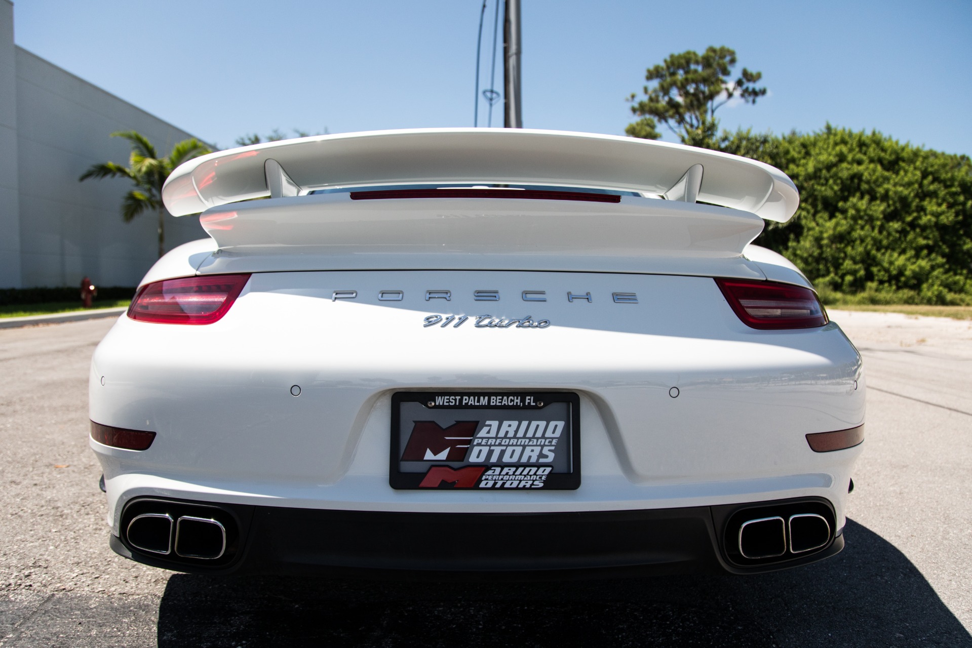 Used-2015-Porsche-911-Turbo
