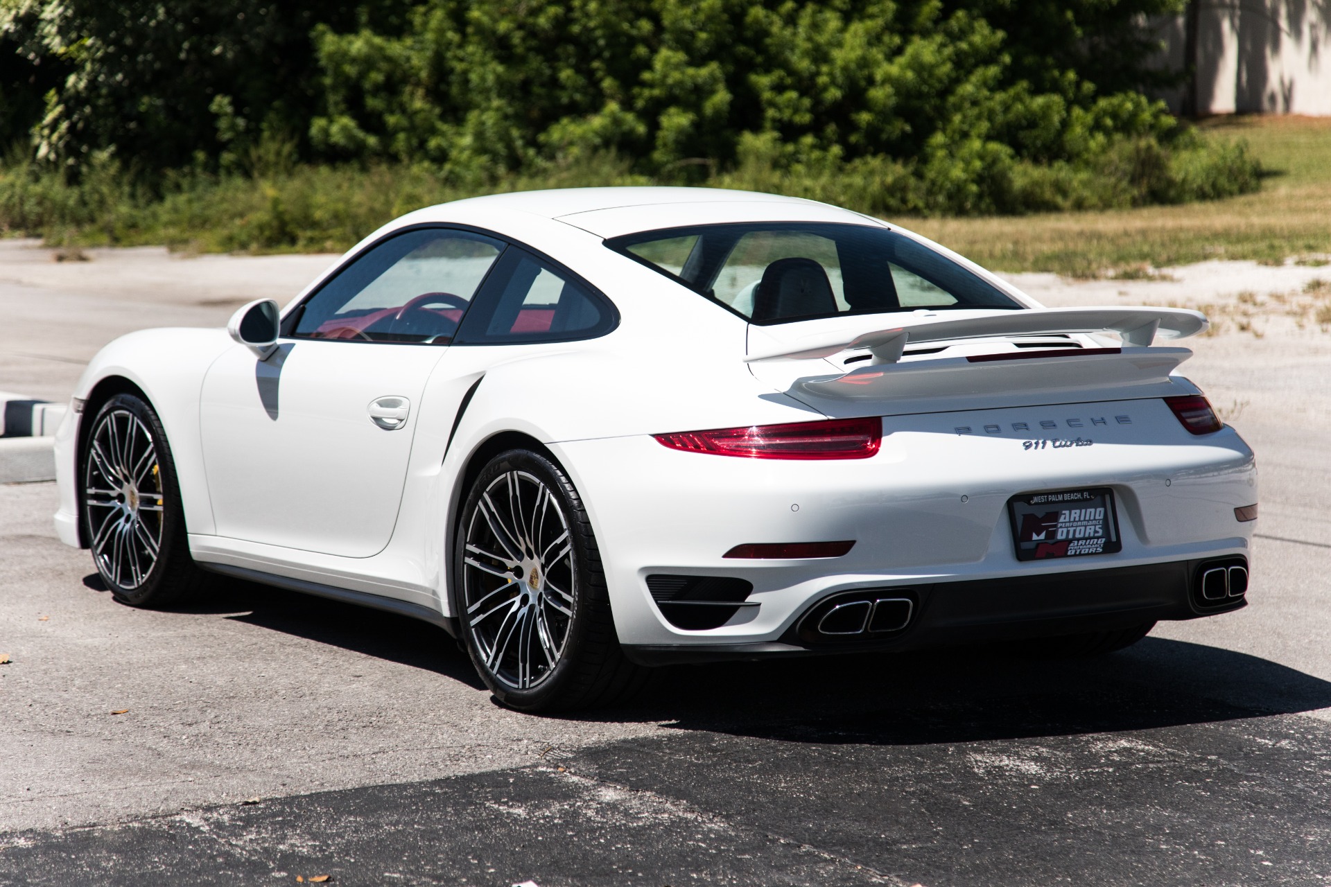 Used-2015-Porsche-911-Turbo