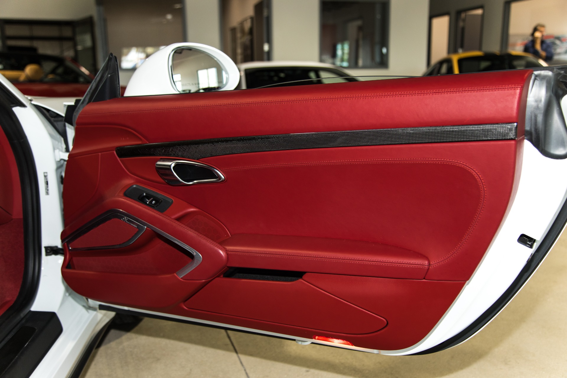 Used-2015-Porsche-911-Turbo