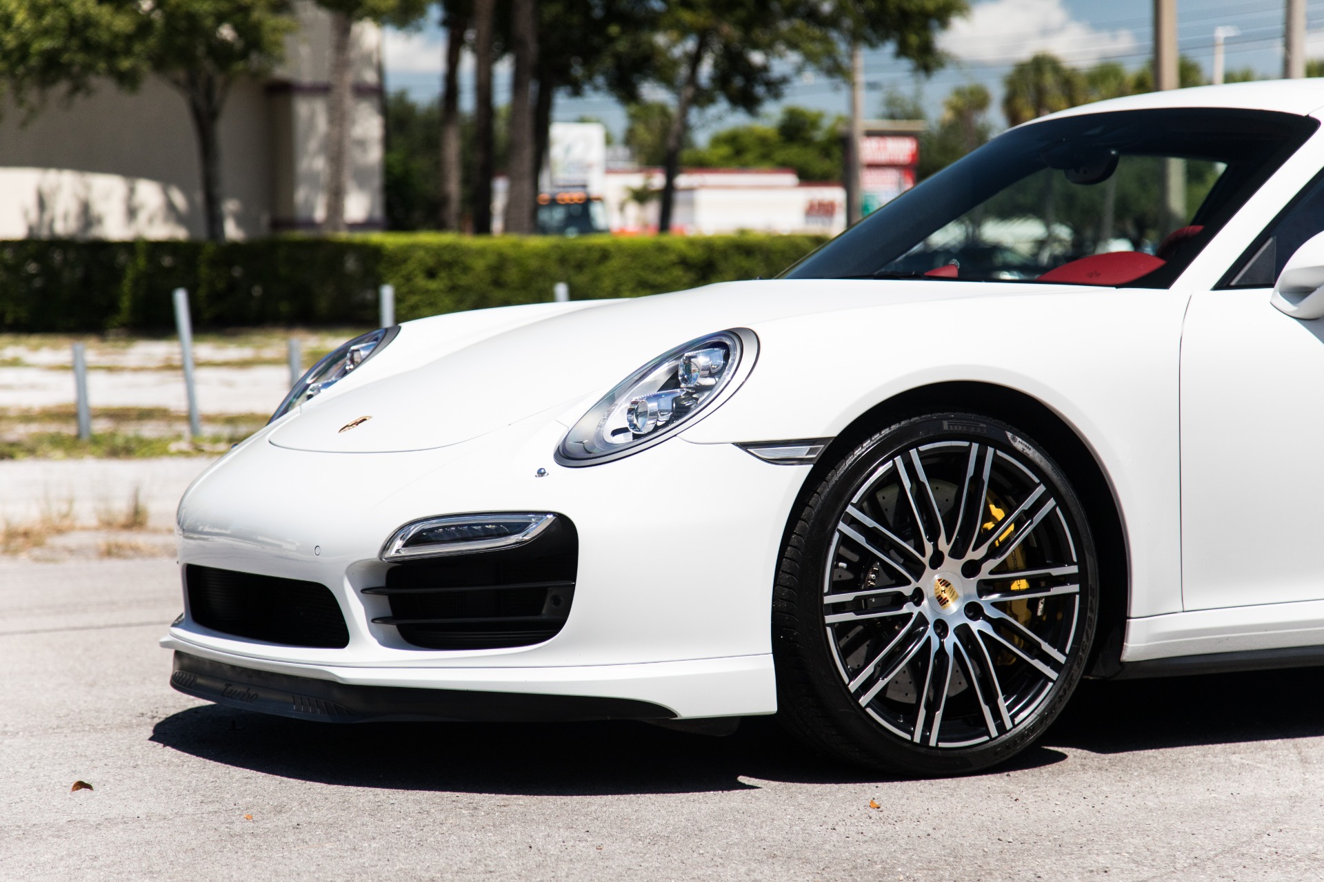 Used-2015-Porsche-911-Turbo