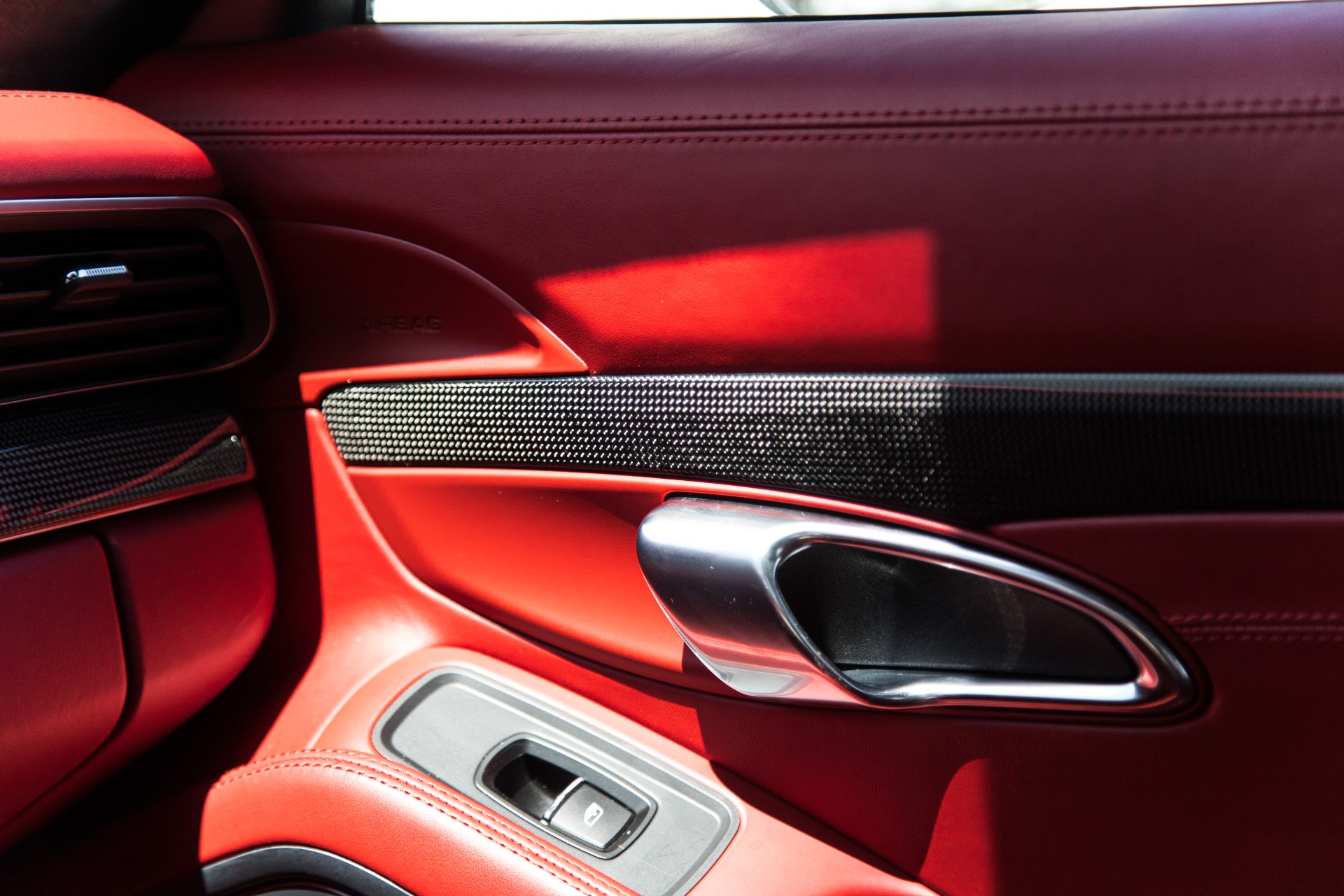 Used-2015-Porsche-911-Turbo